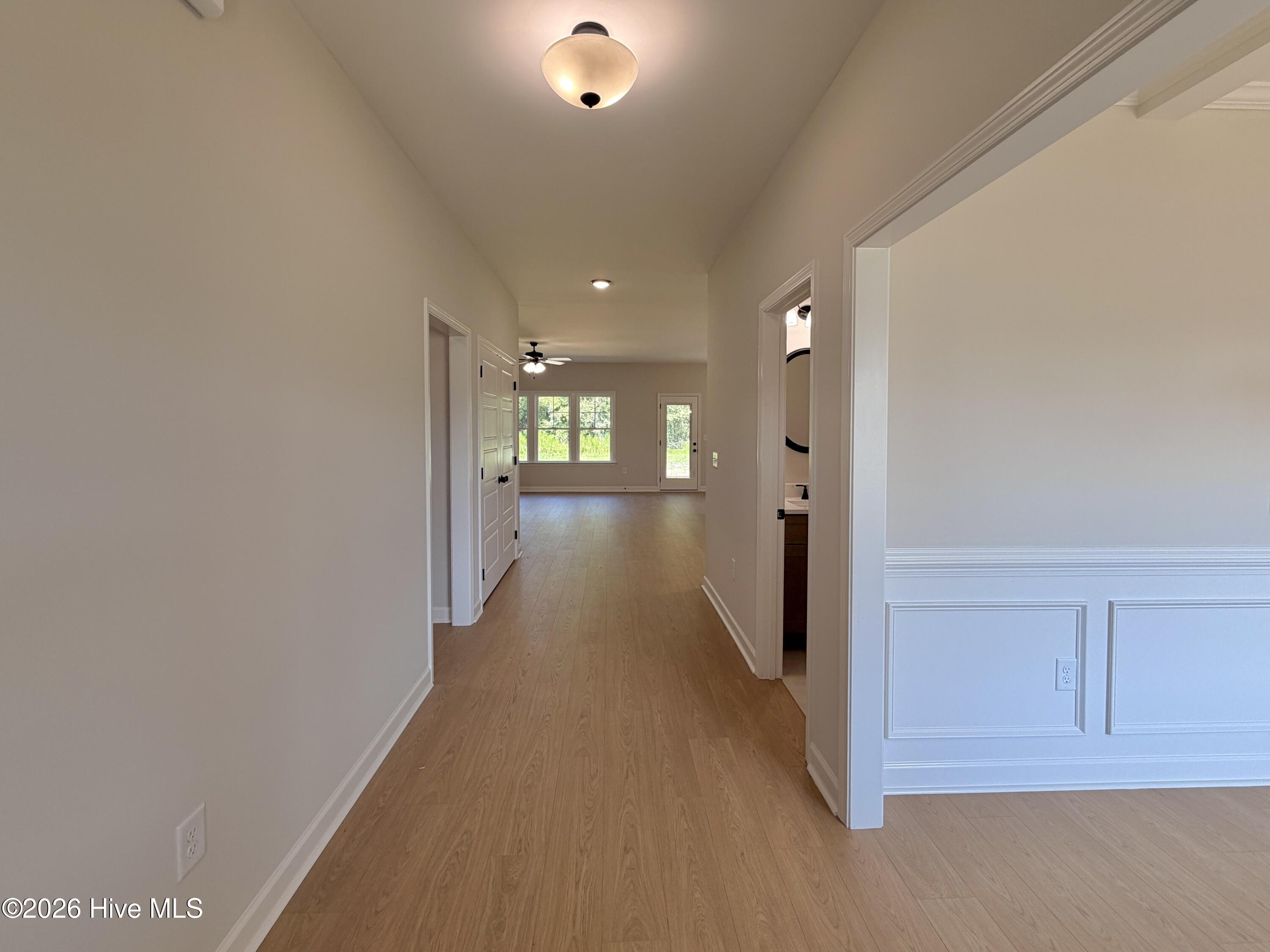 3750 Chatsworth Drive Property Photo 2
