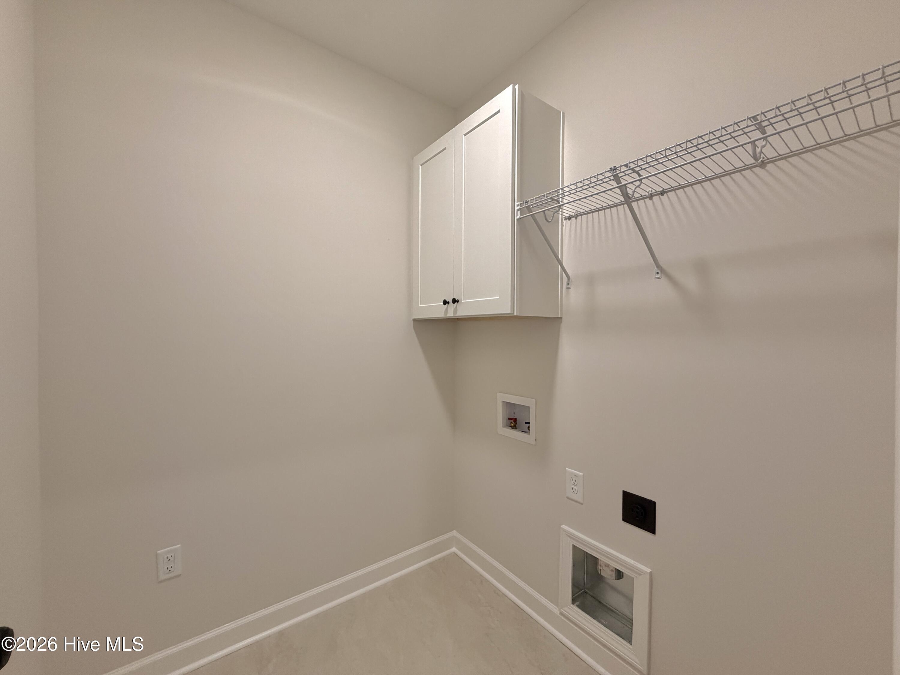 3750 Chatsworth Drive Property Photo 8