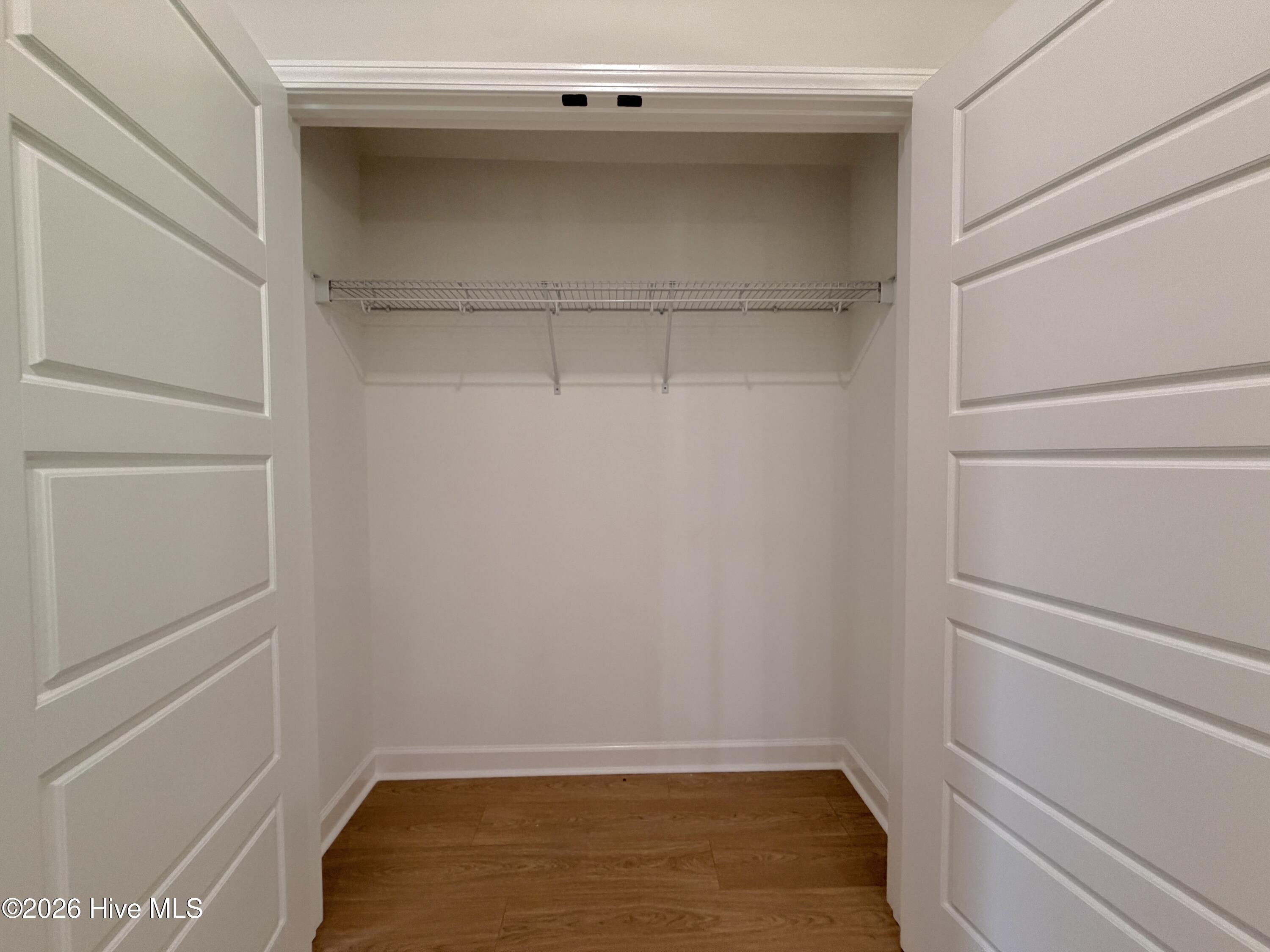3750 Chatsworth Drive Property Photo 14