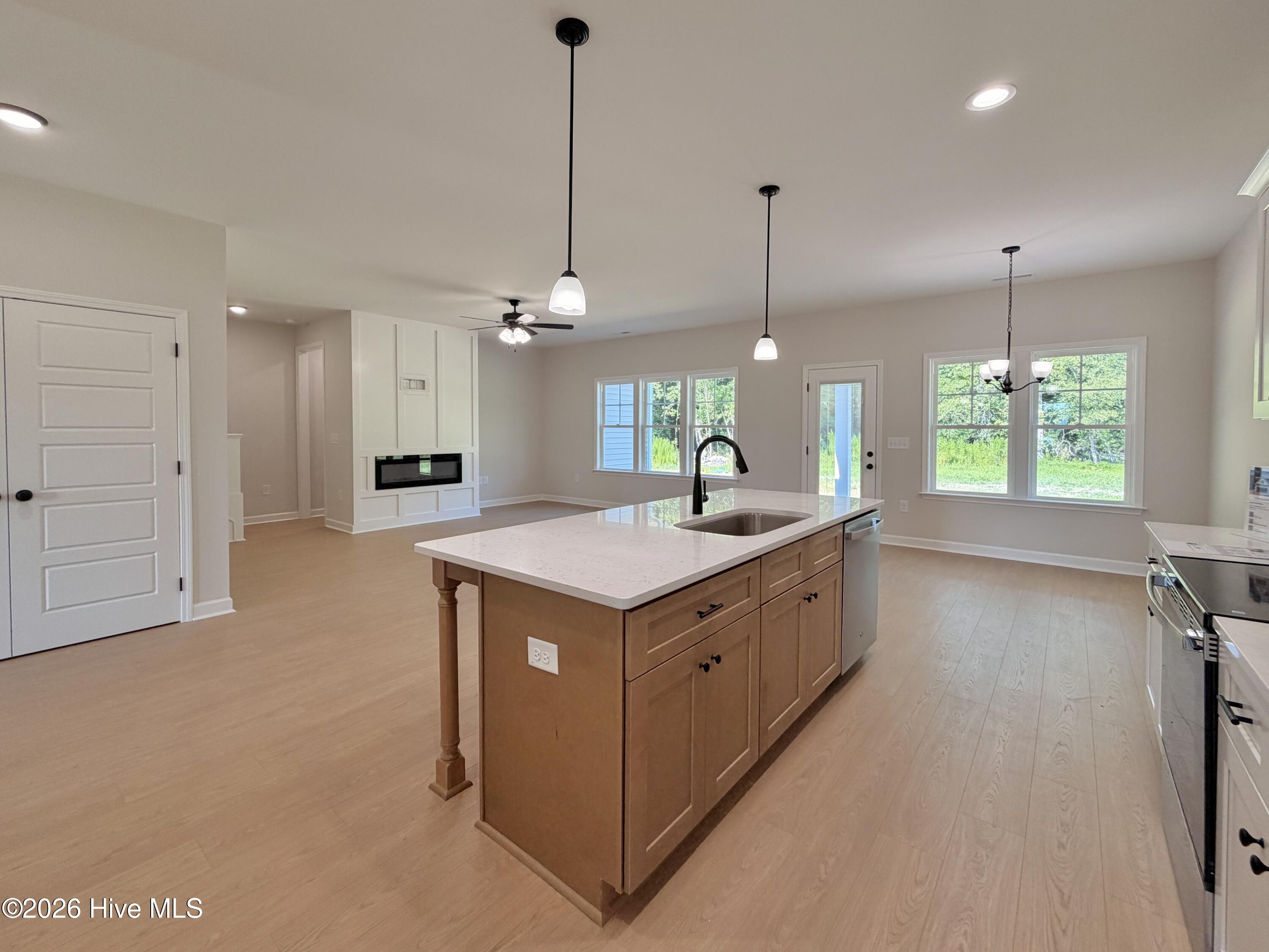 3750 Chatsworth Drive Property Photo 21