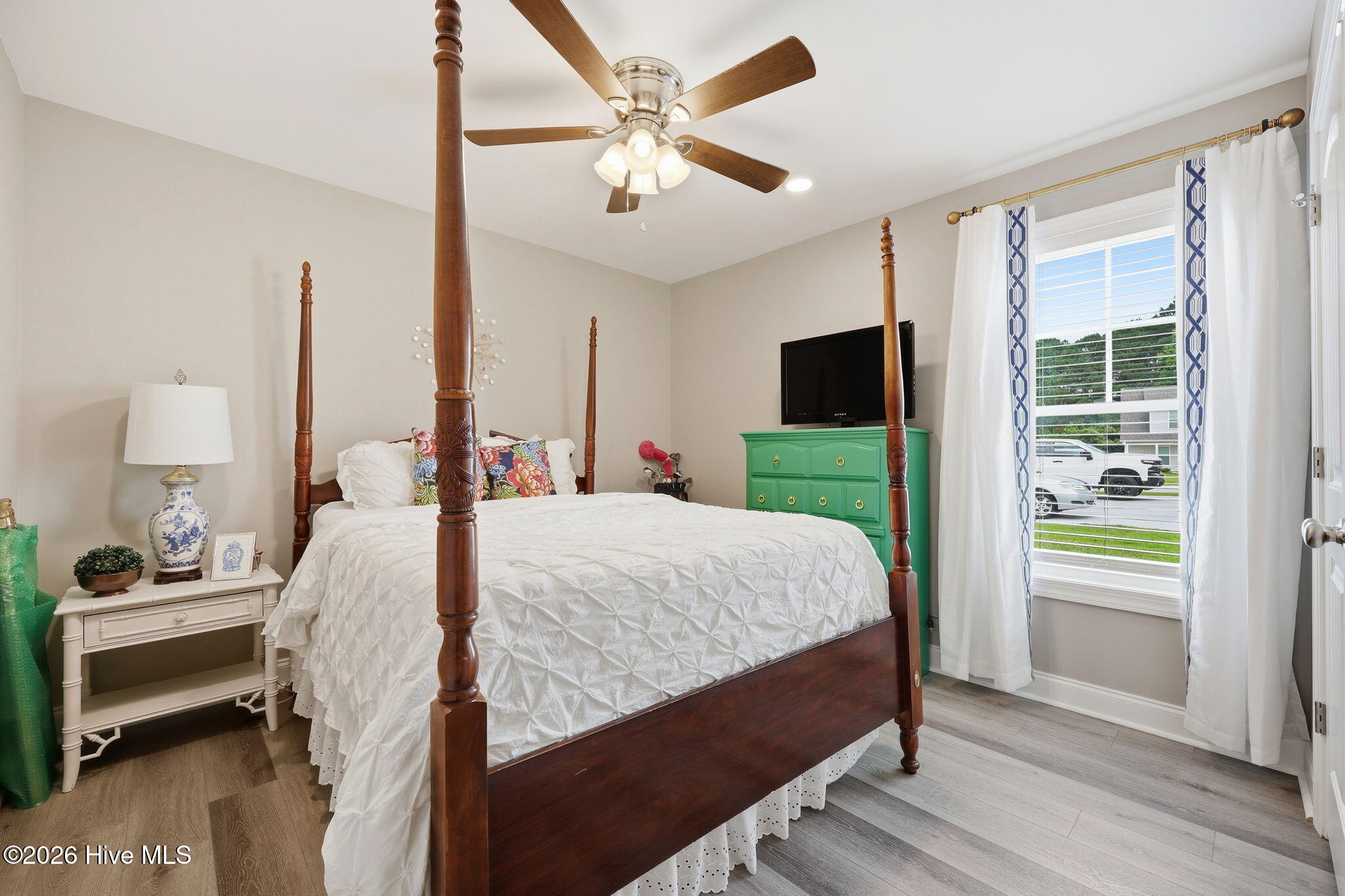 832 Sarah Rebecca Drive A Property Photo 27