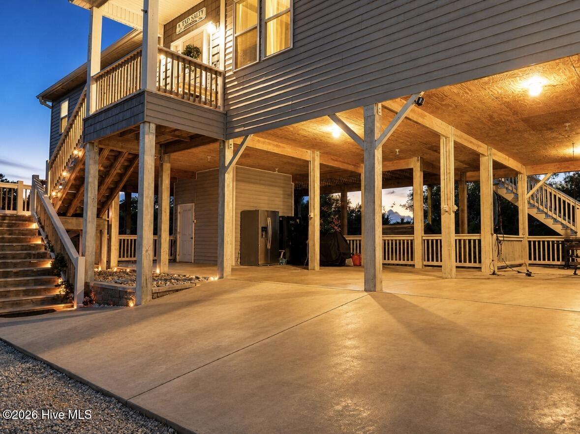 7120 Canal Drive Property Photo 3