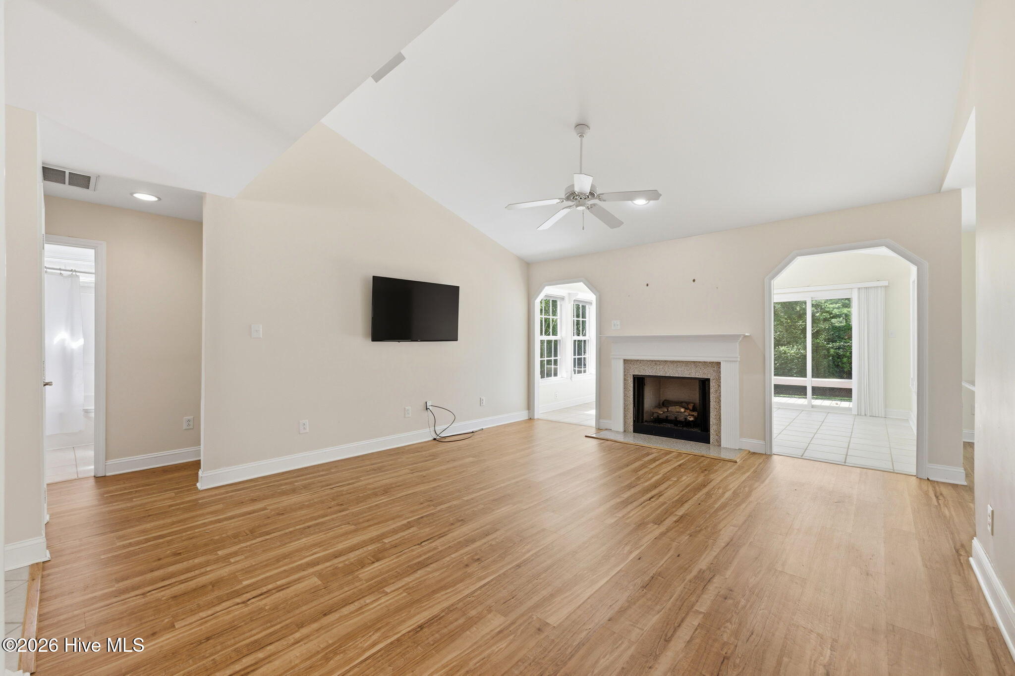 1007 Barkentine Drive Property Photo 3