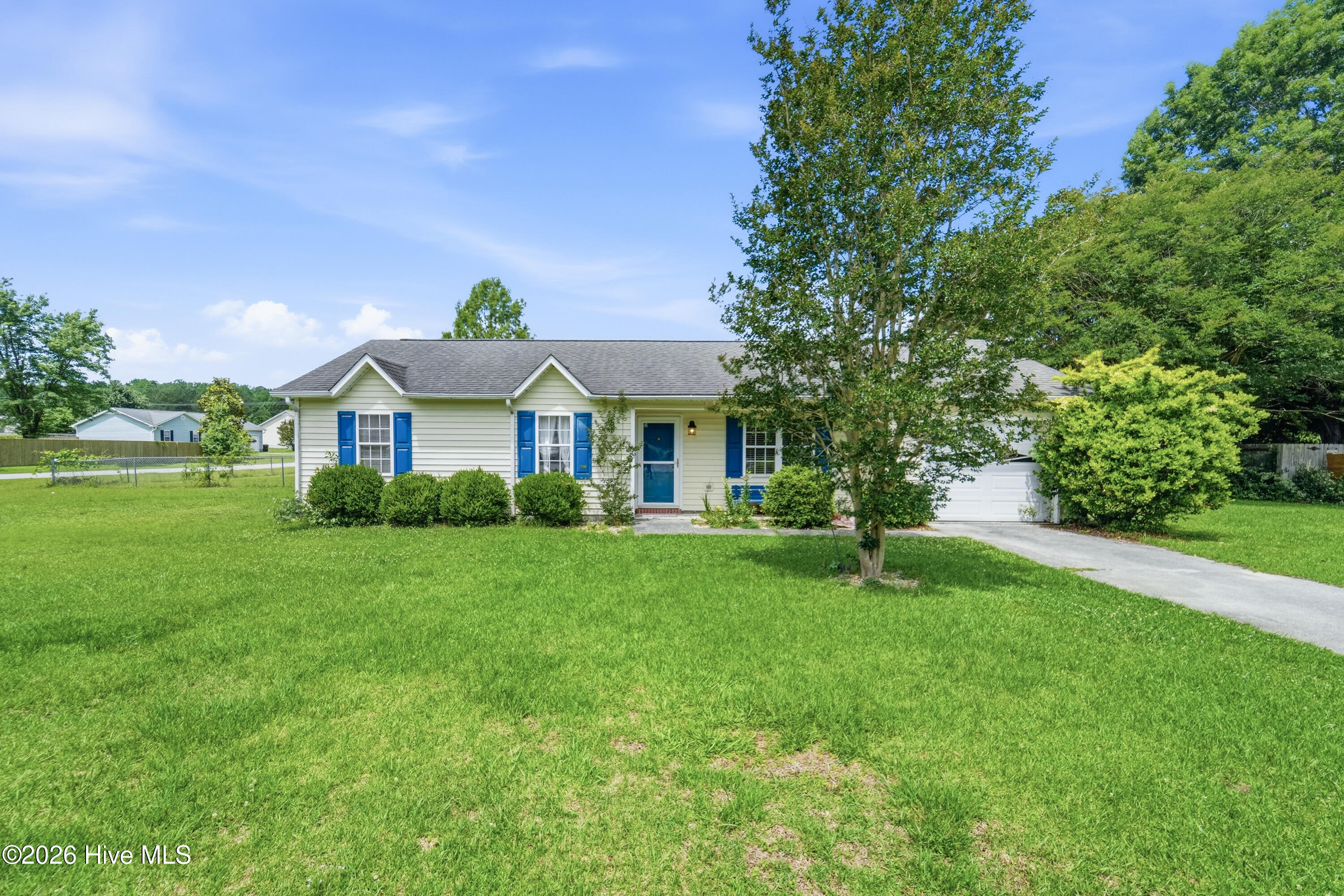 310 Steller Road Property Photo 1