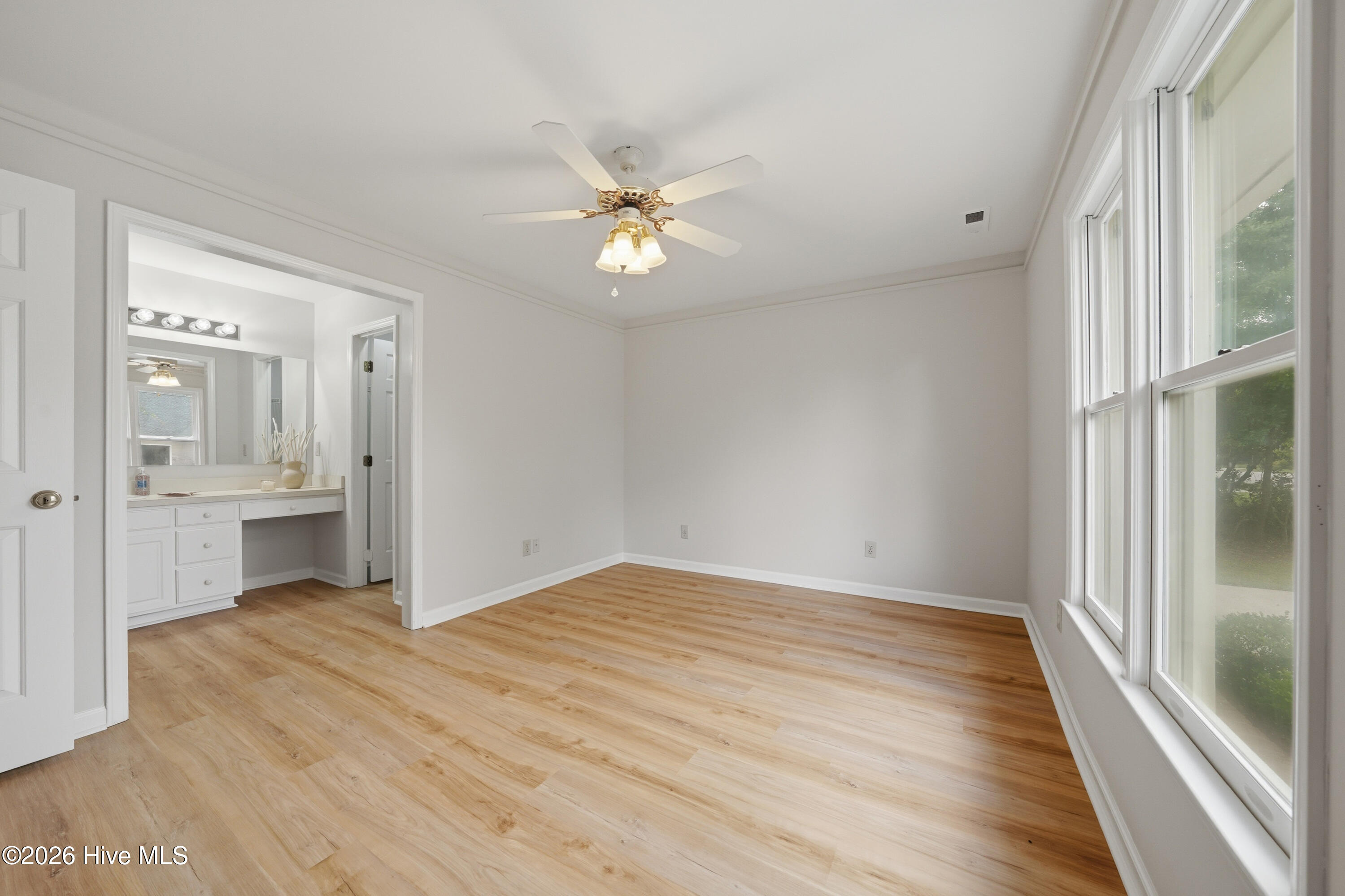 312 Wendover Lane Property Photo 15