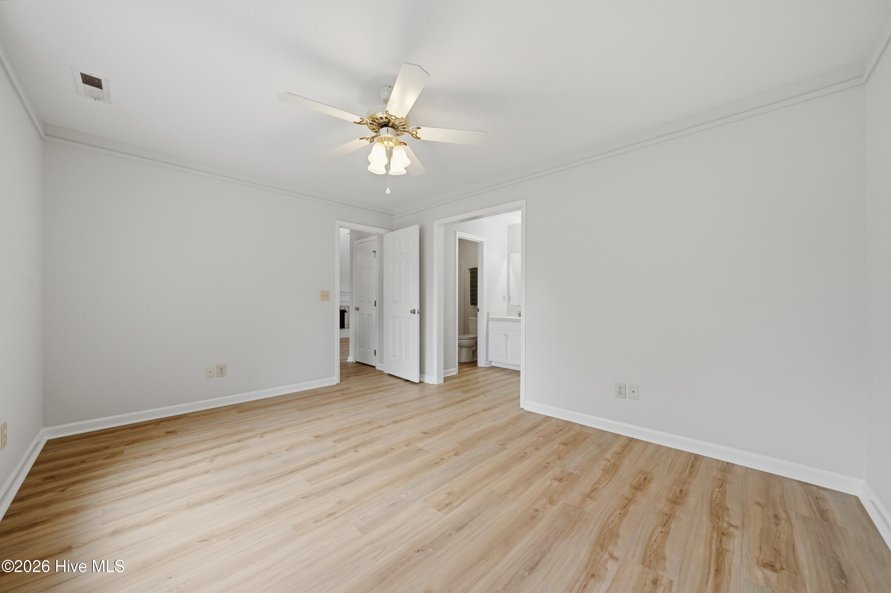 312 Wendover Lane Property Photo 16