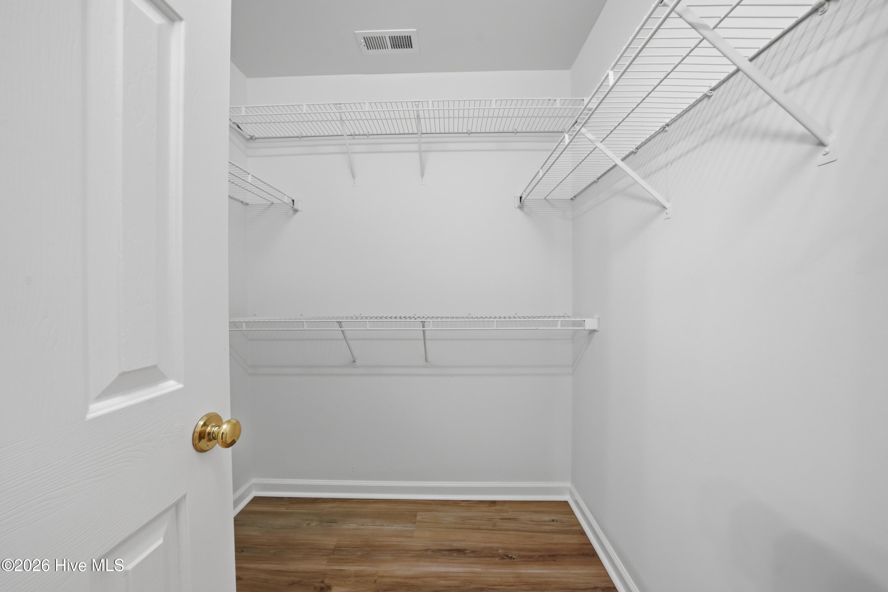 312 Wendover Lane Property Photo 19