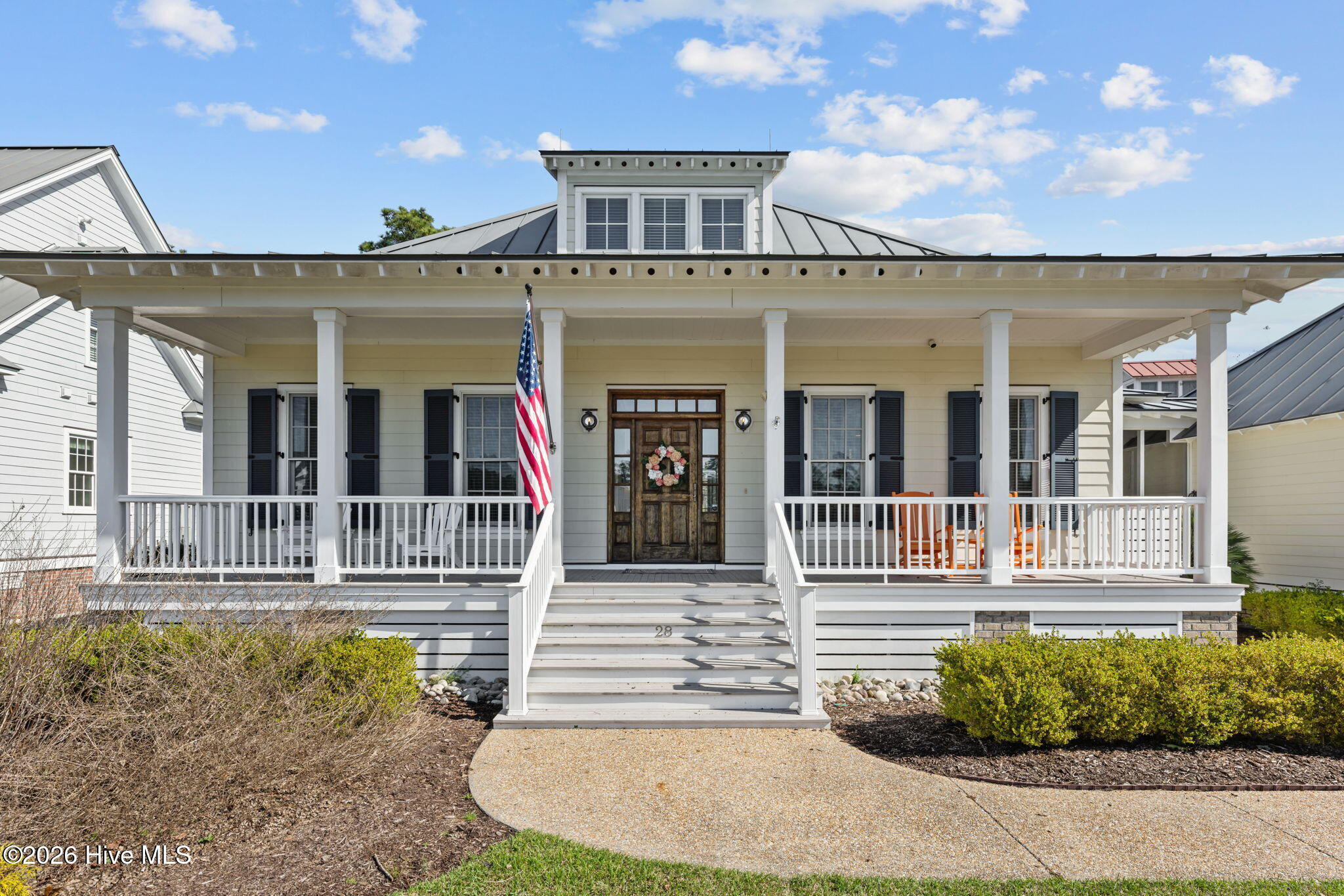 28 Eastcove Way Property Photo 1