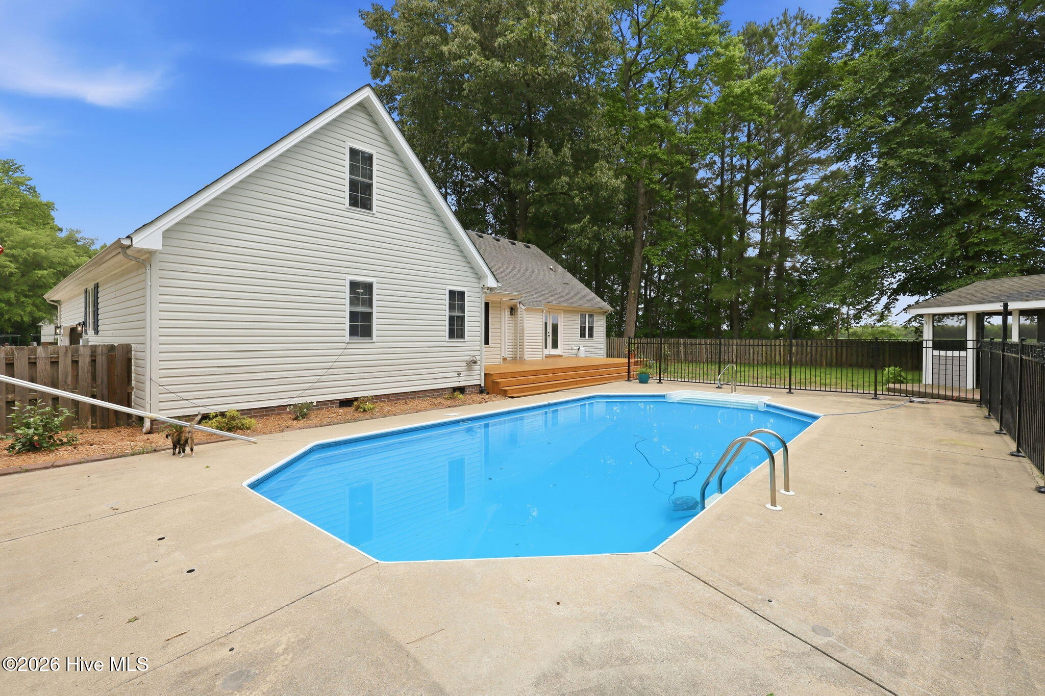 110 Maddrey Drive Property Photo 12
