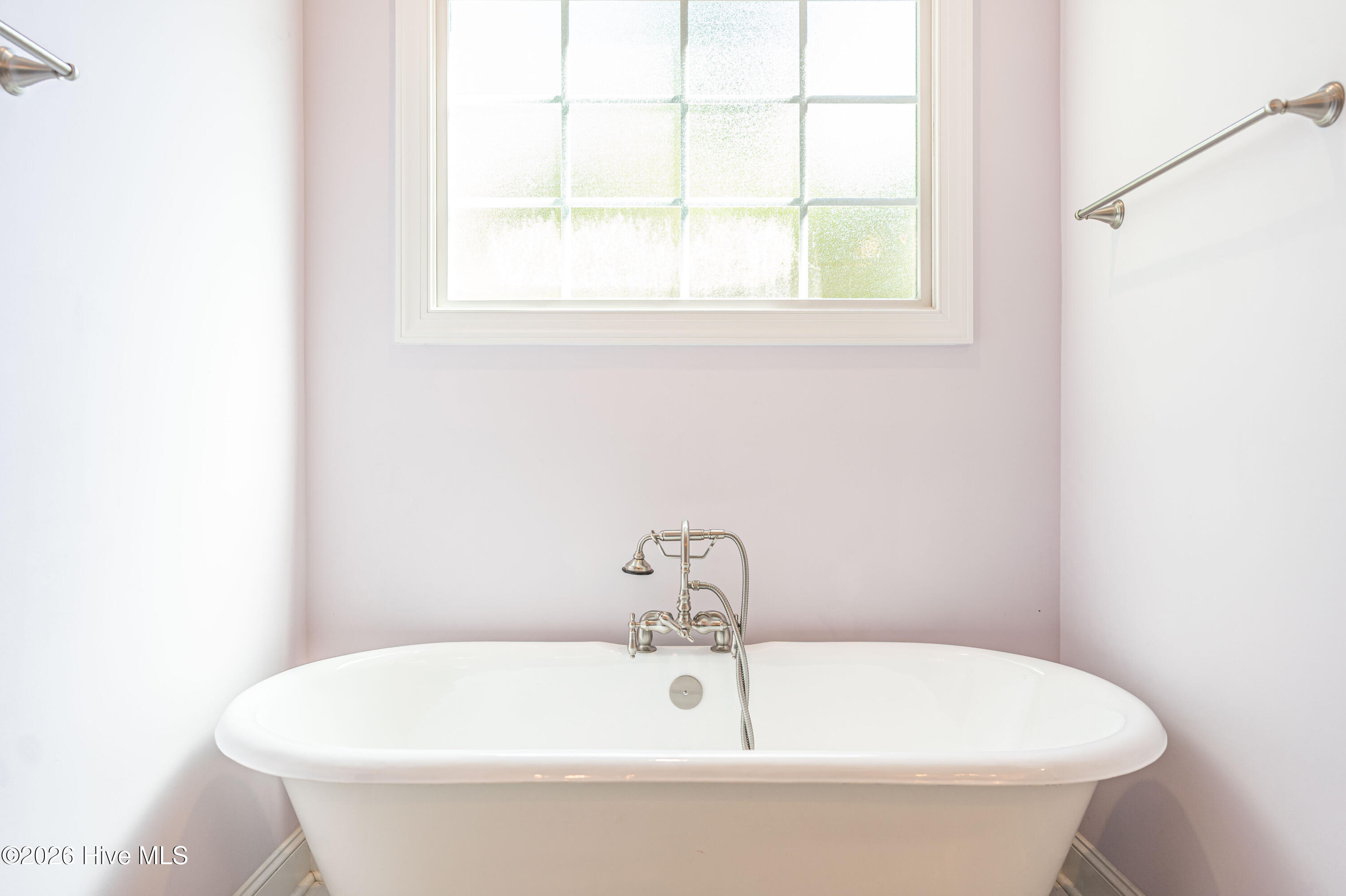 211 Campbell Street Property Photo 29