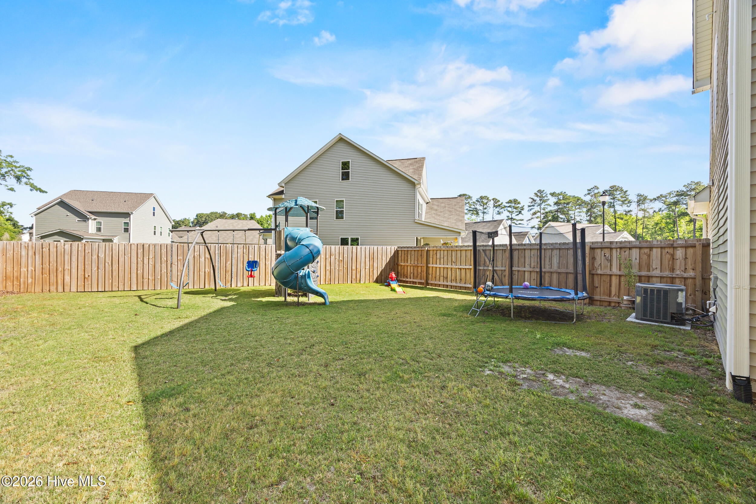 8884 Ne Colbert Place Drive Property Photo 38