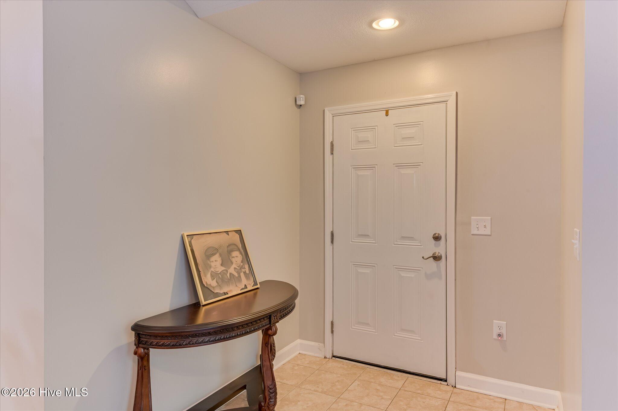 1211 Brookstone Way Property Photo 3