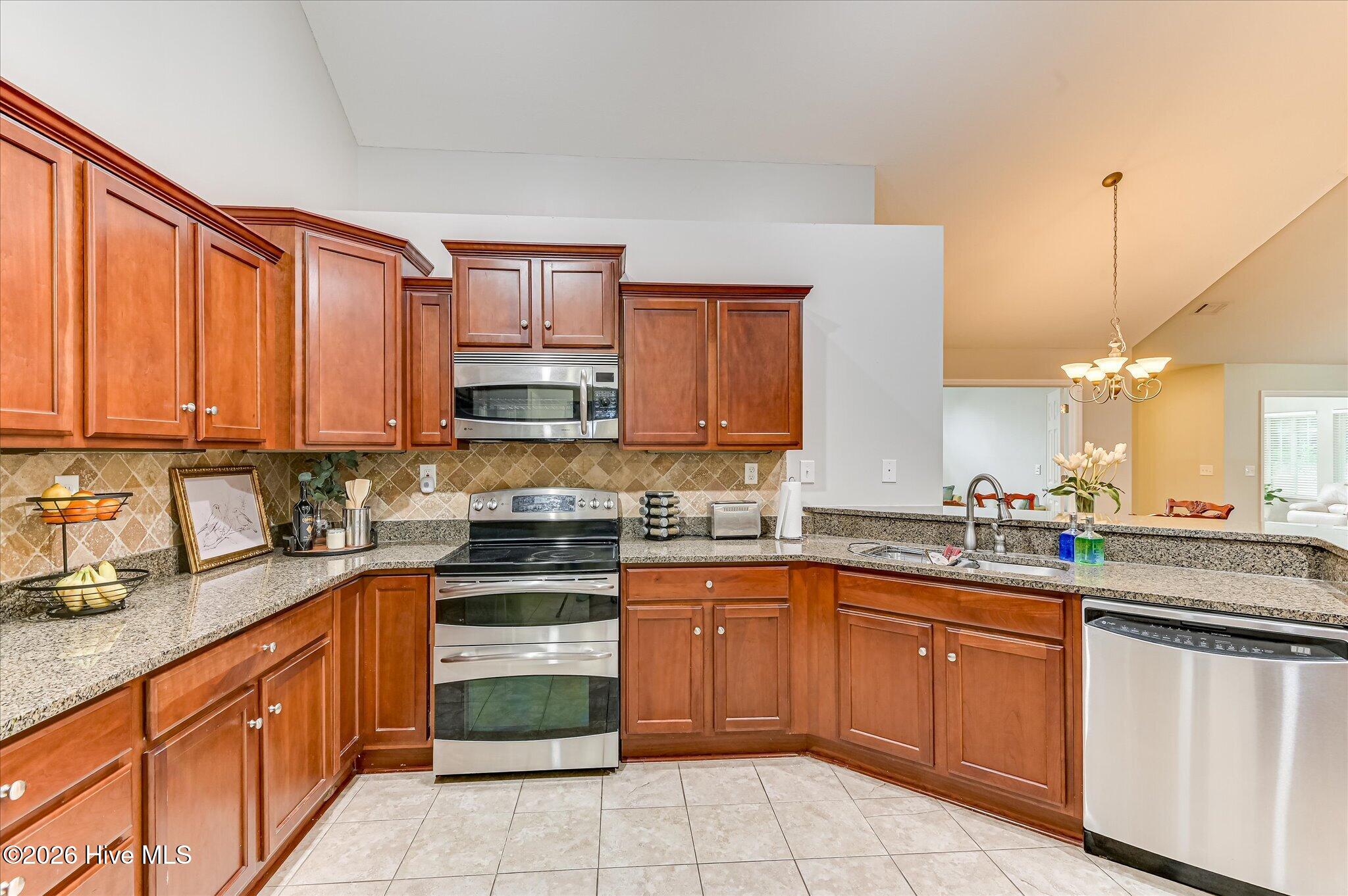 1211 Brookstone Way Property Photo 18