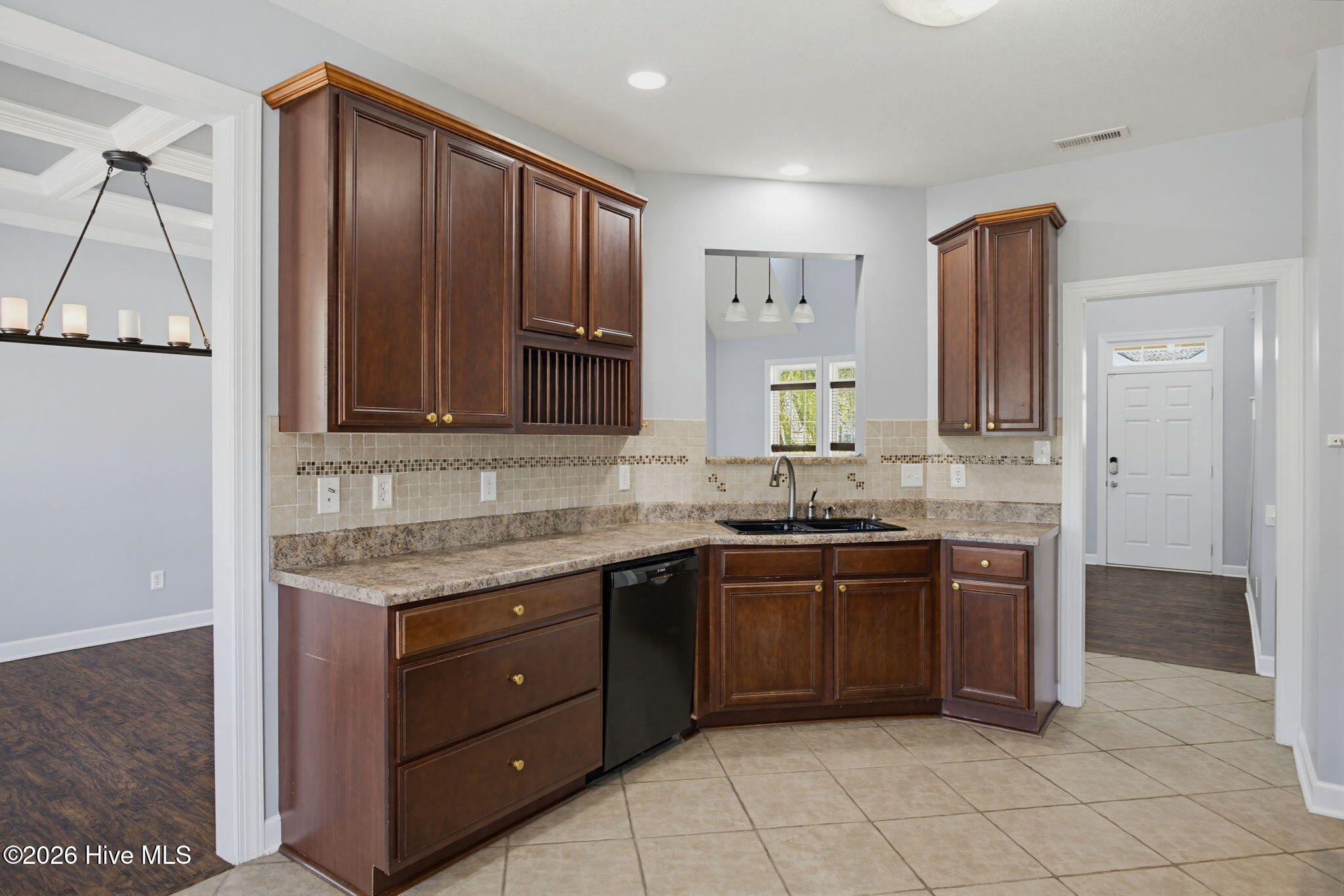 300 Walkens Woods Lane Property Photo 10