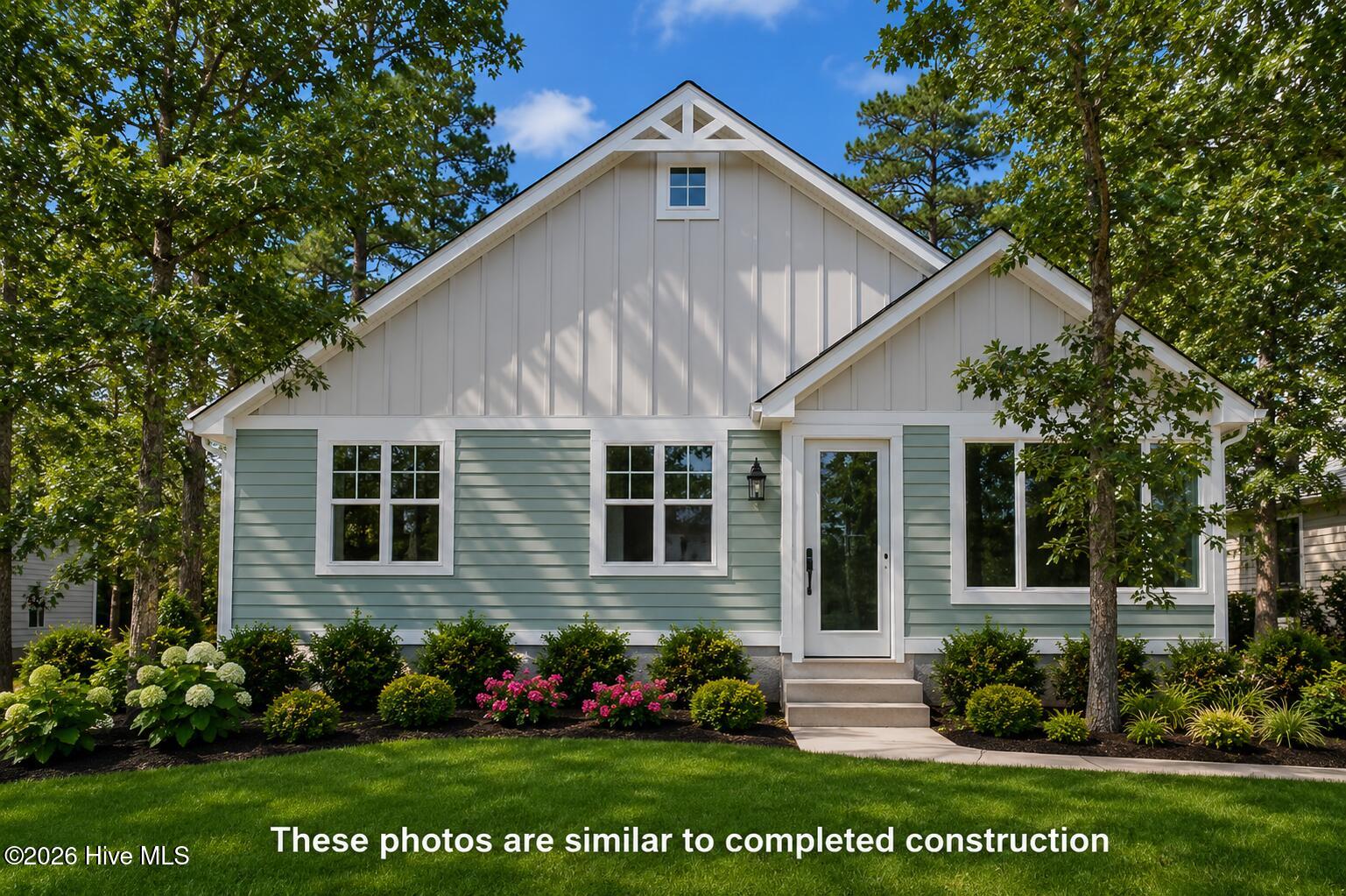 401 Blossom Tree Lane Se Property Photo 5