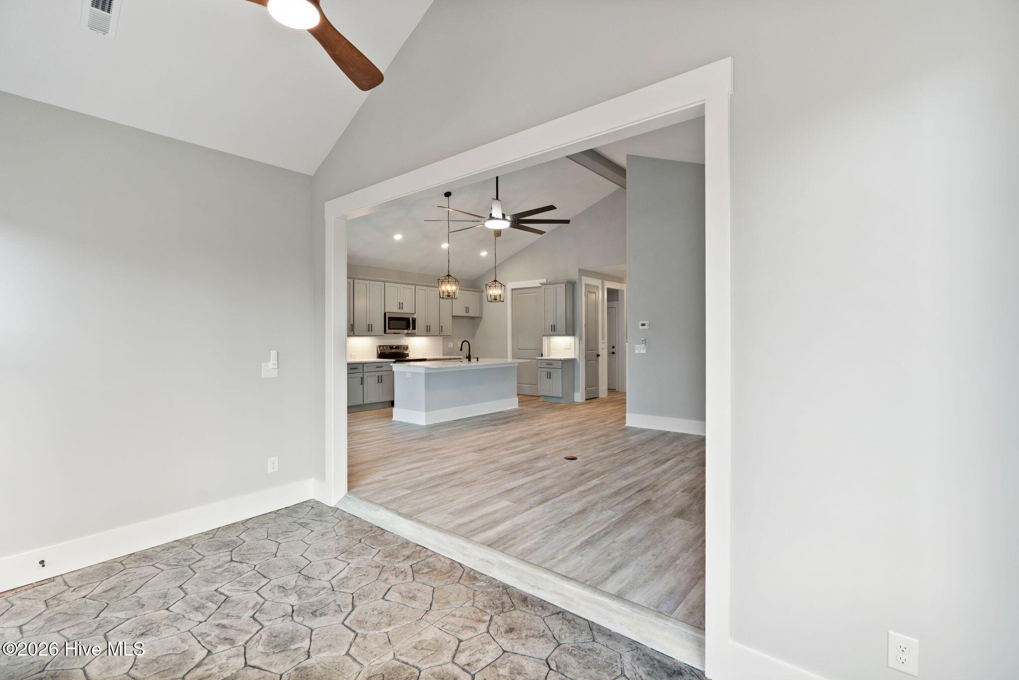 401 Blossom Tree Lane Se Property Photo 22