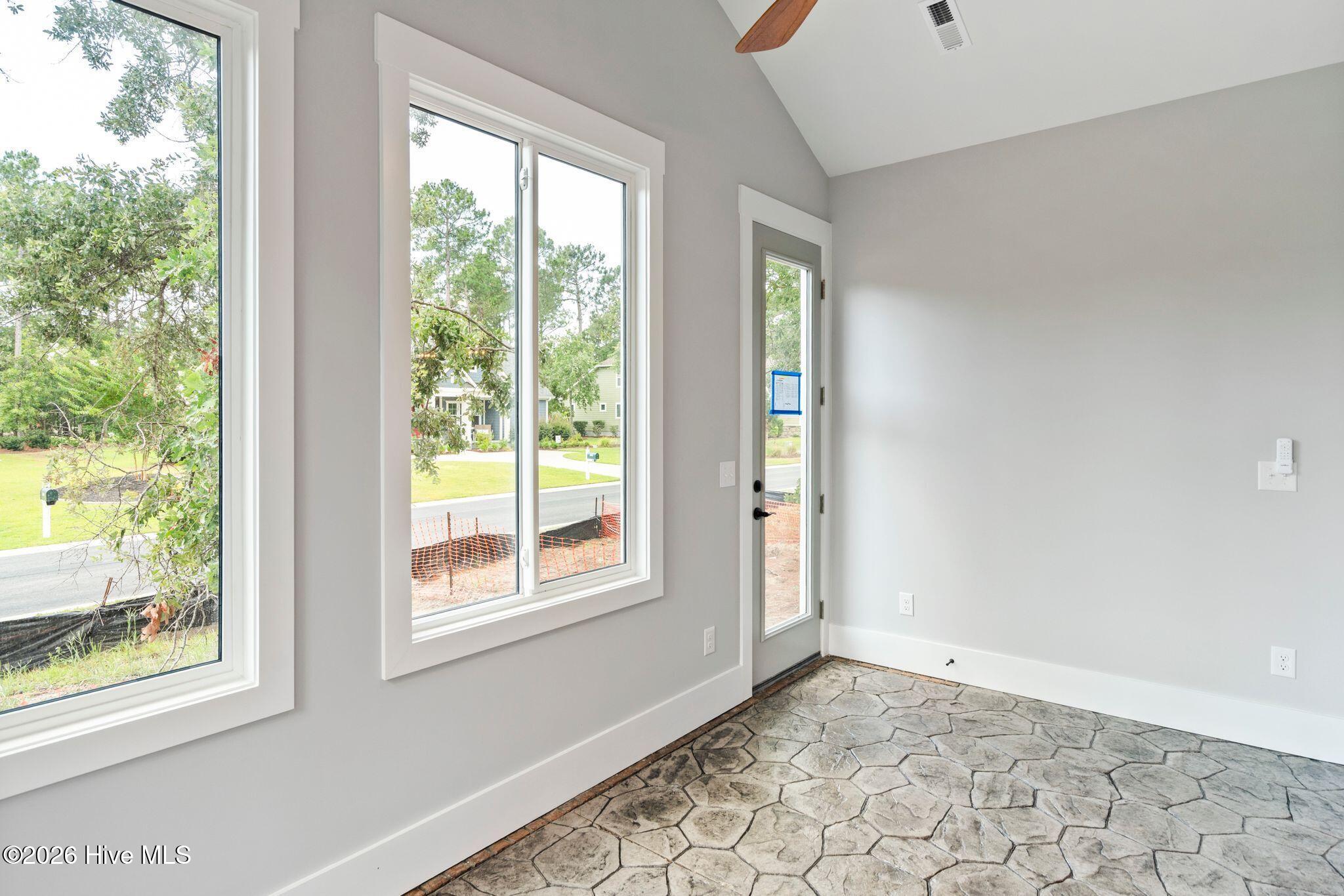 401 Blossom Tree Lane Se Property Photo 25