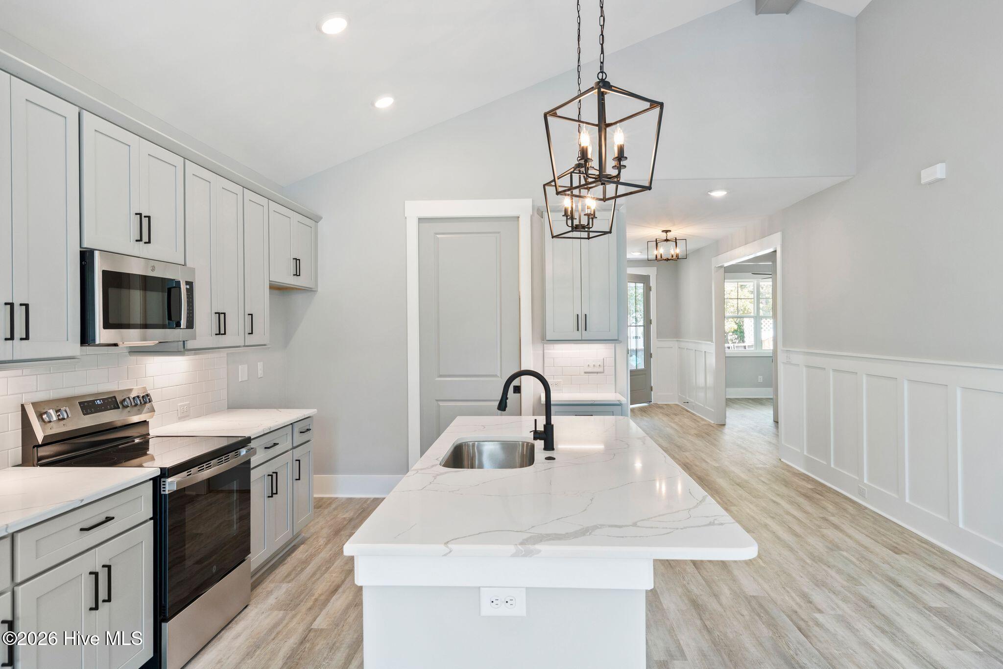 401 Blossom Tree Lane Se Property Photo 31