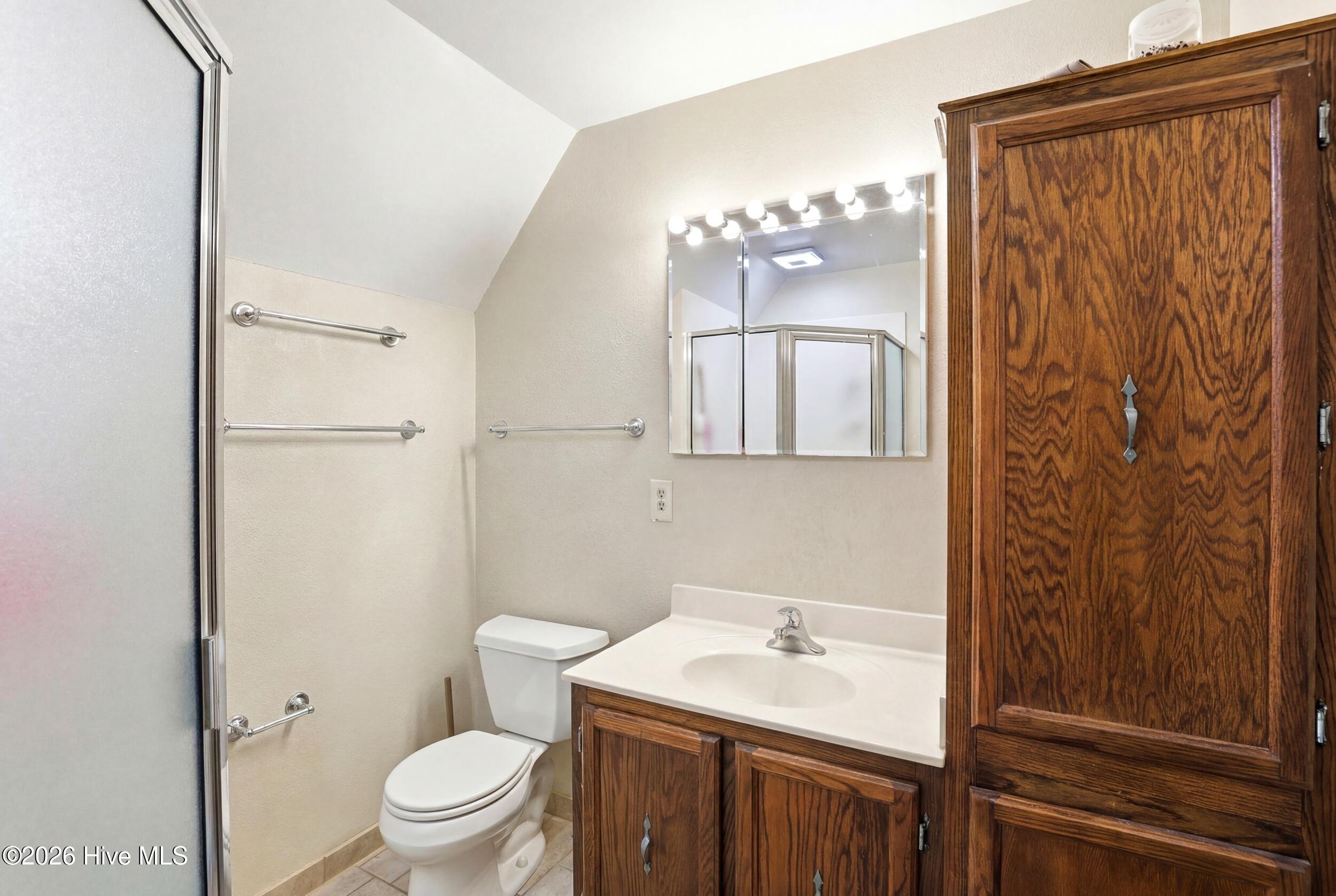 423 E Creekview Drive Property Photo 21