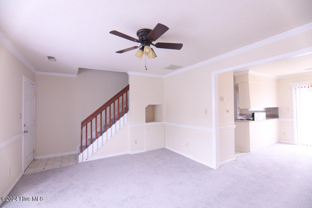 111 Concord Drive C Property Photo 3