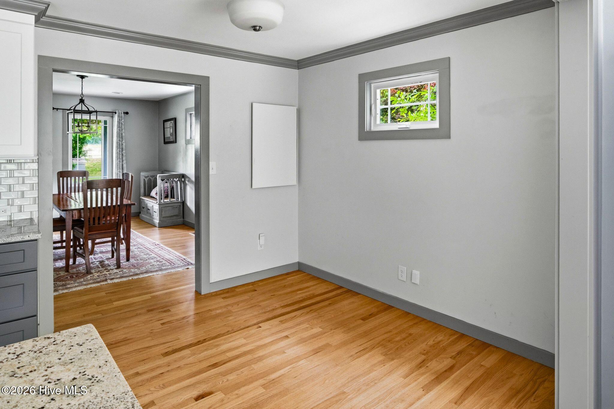 1302 Crest Drive Property Photo 13