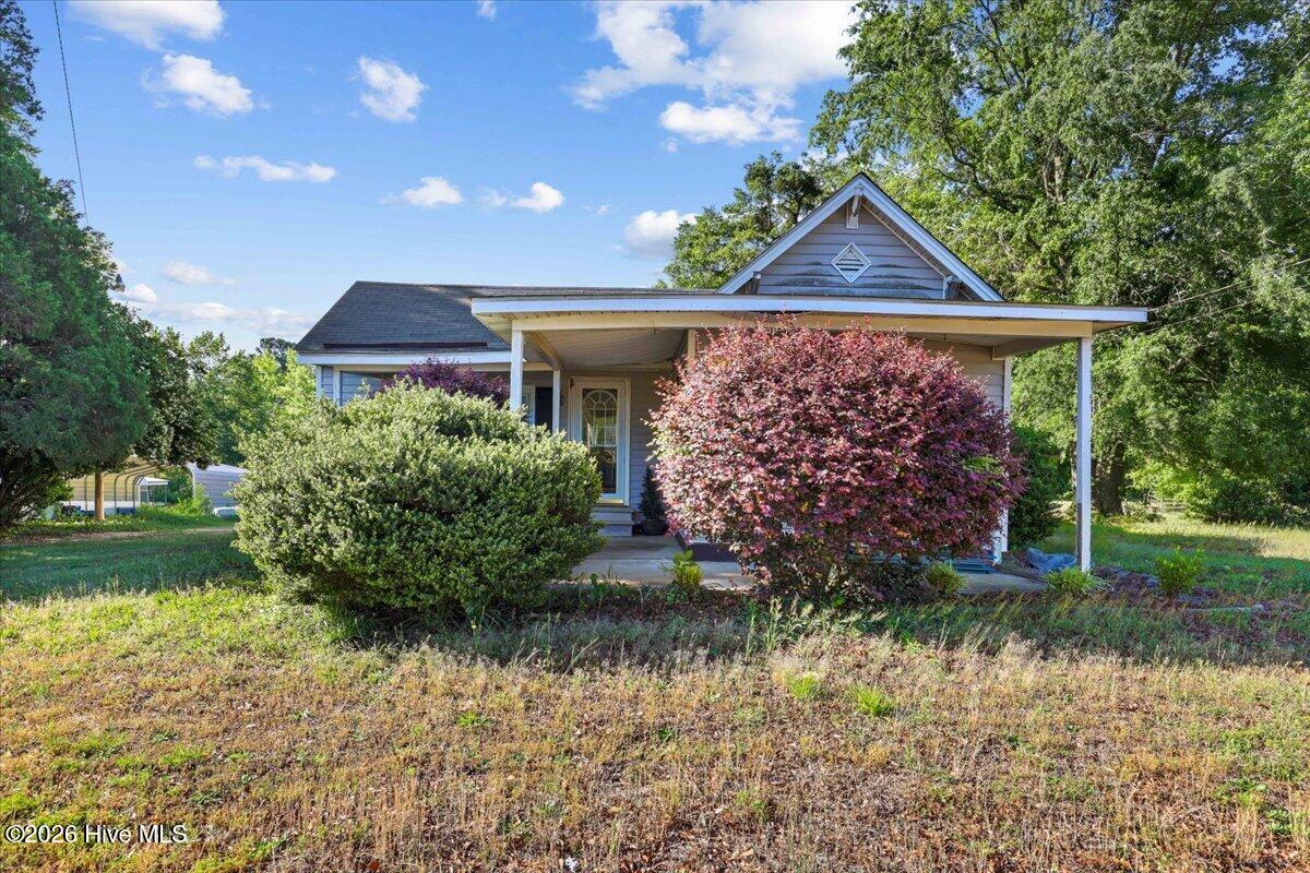 847 Old Grantham Road Property Photo 3