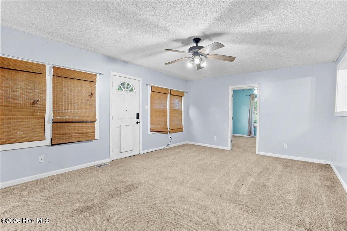 847 Old Grantham Road Property Photo 7