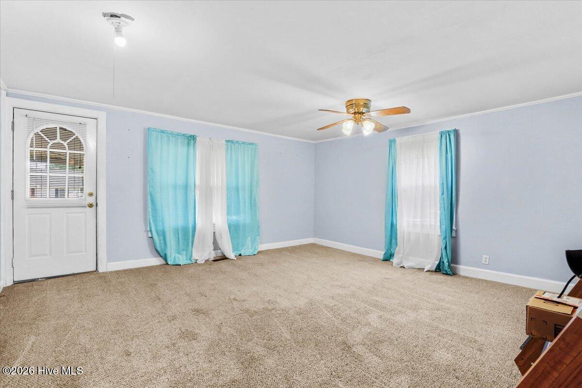 847 Old Grantham Road Property Photo 8