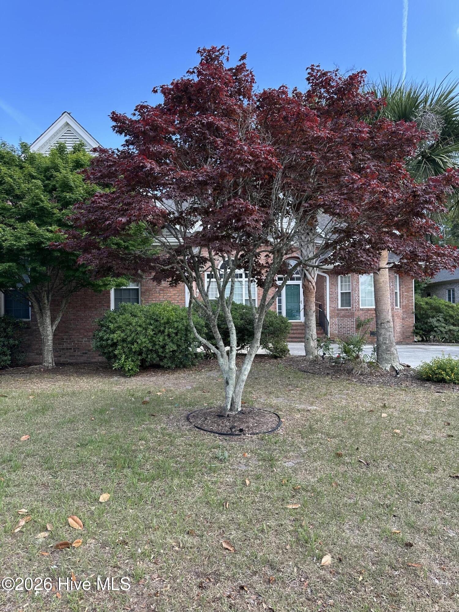402 Bobby Jones Drive Property Photo 2