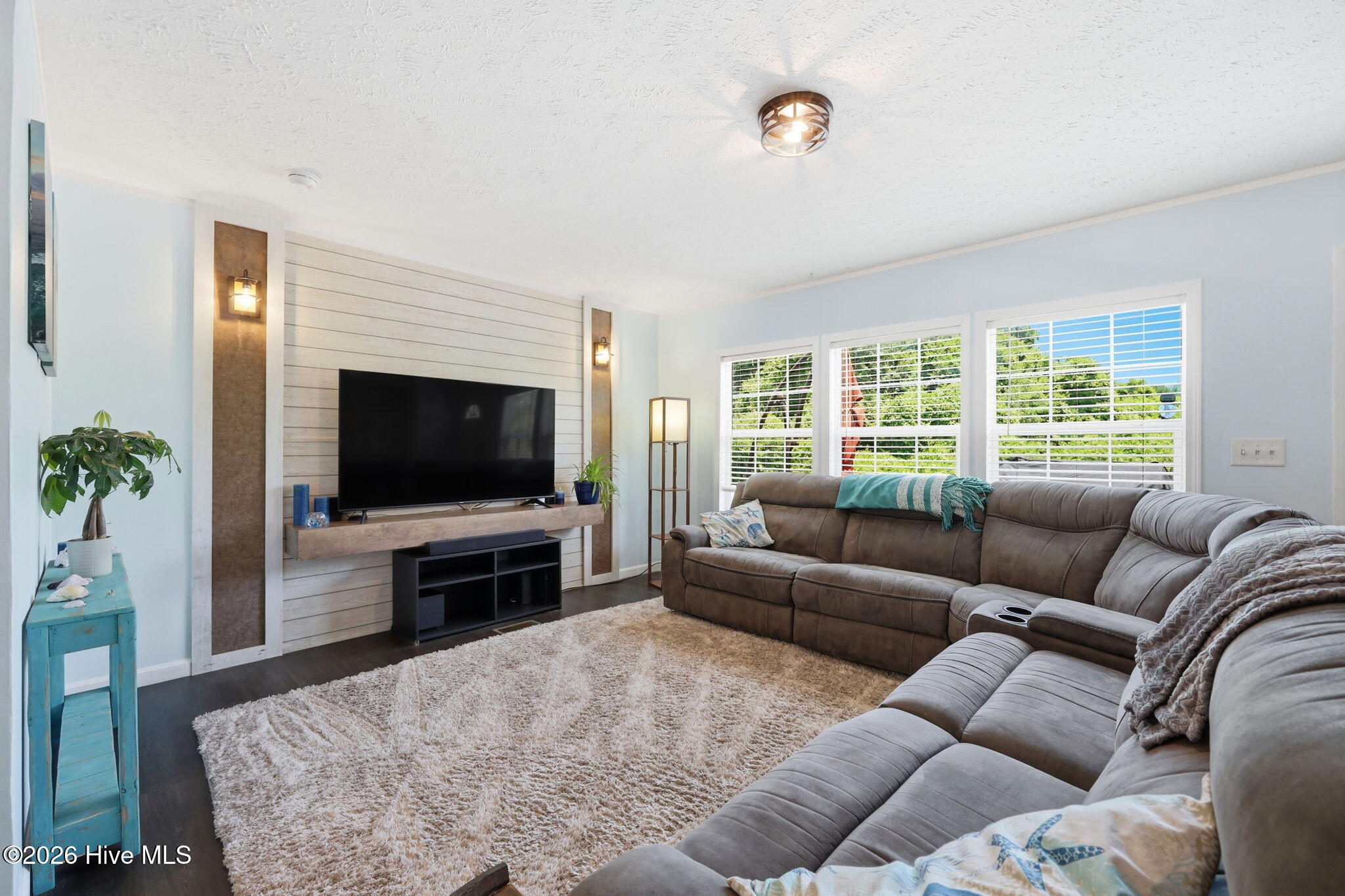 141 Pender Lane Property Photo 8