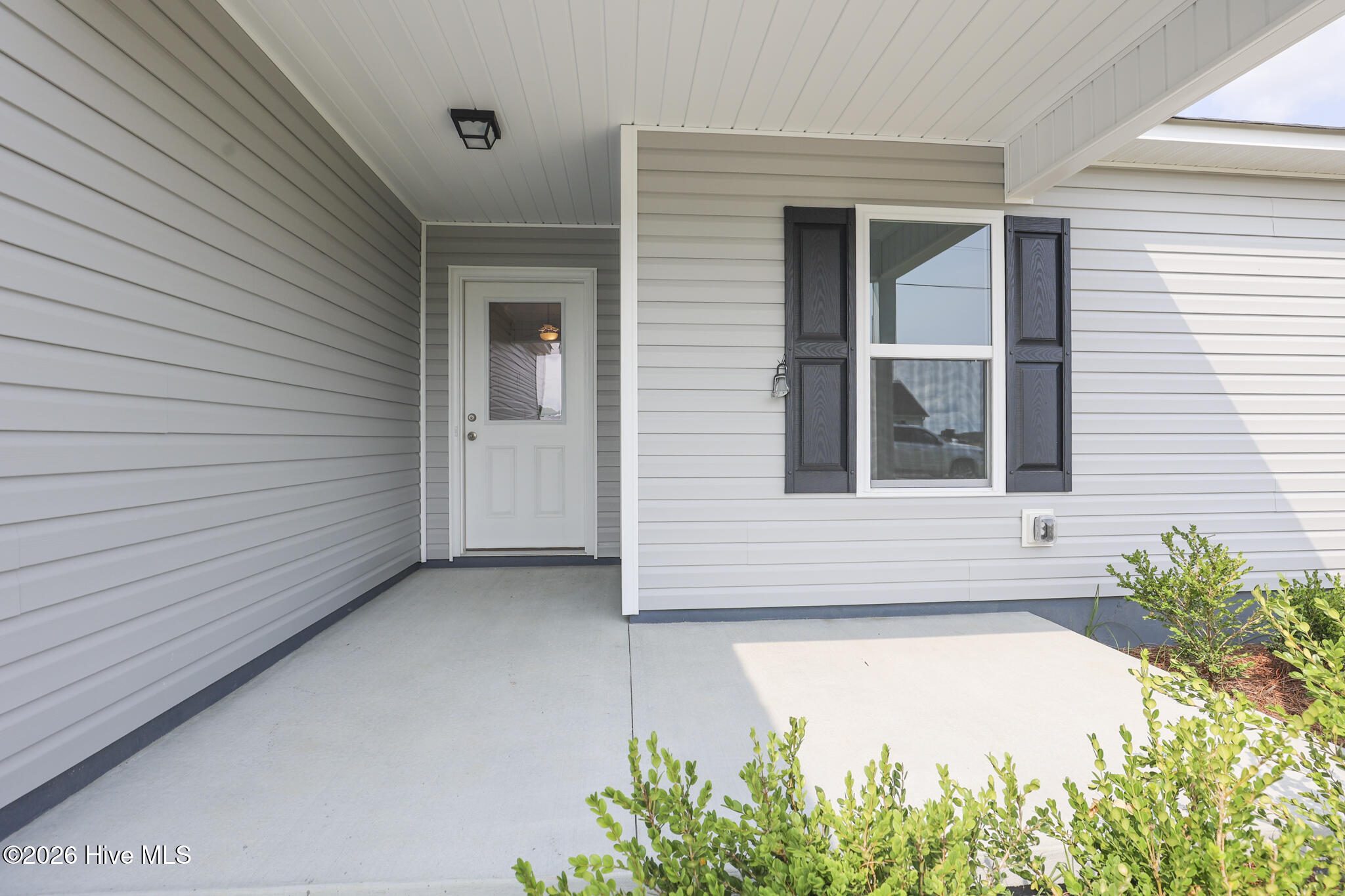 123 Buckskin Drive Property Photo 3