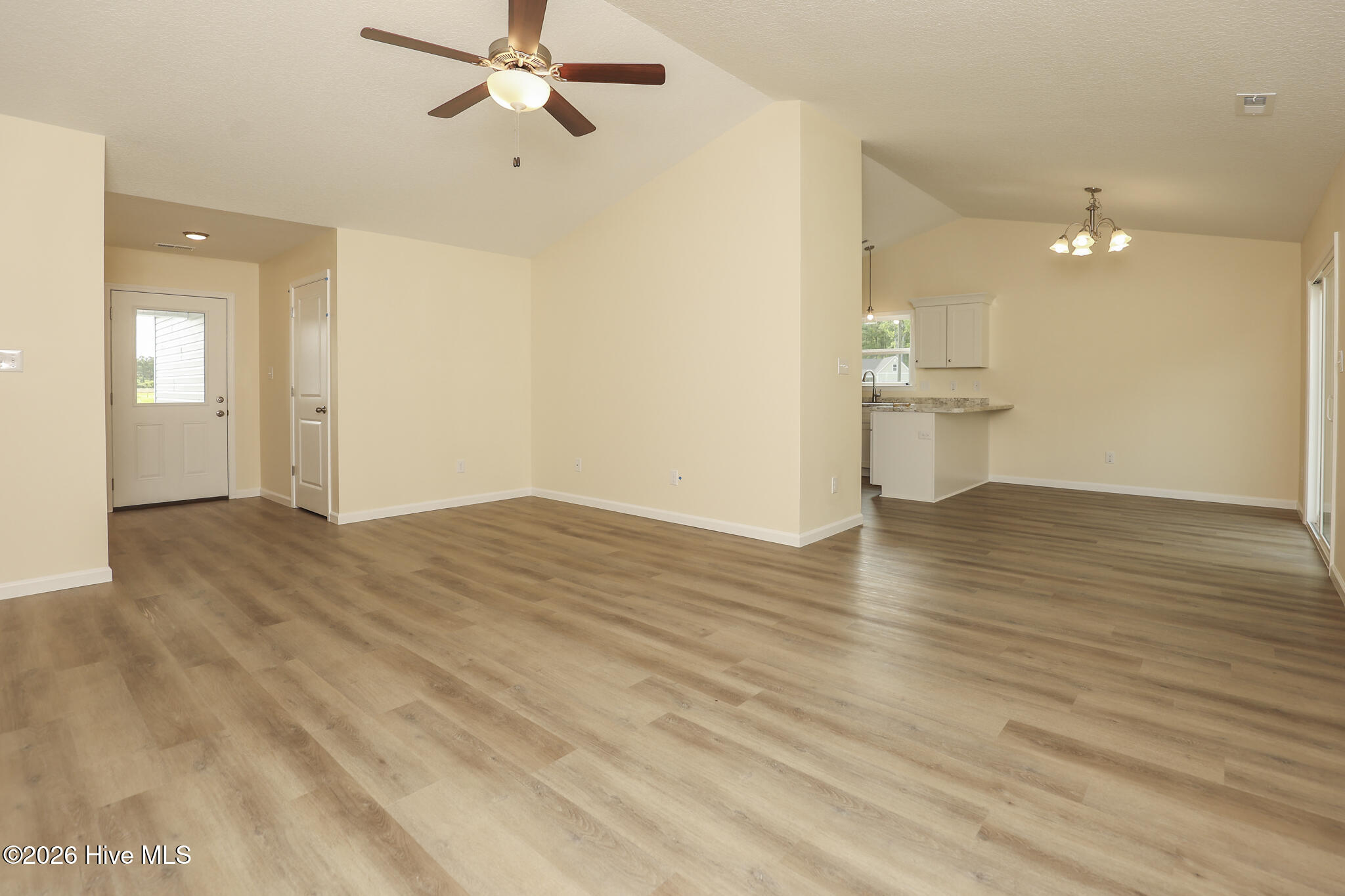 123 Buckskin Drive Property Photo 8
