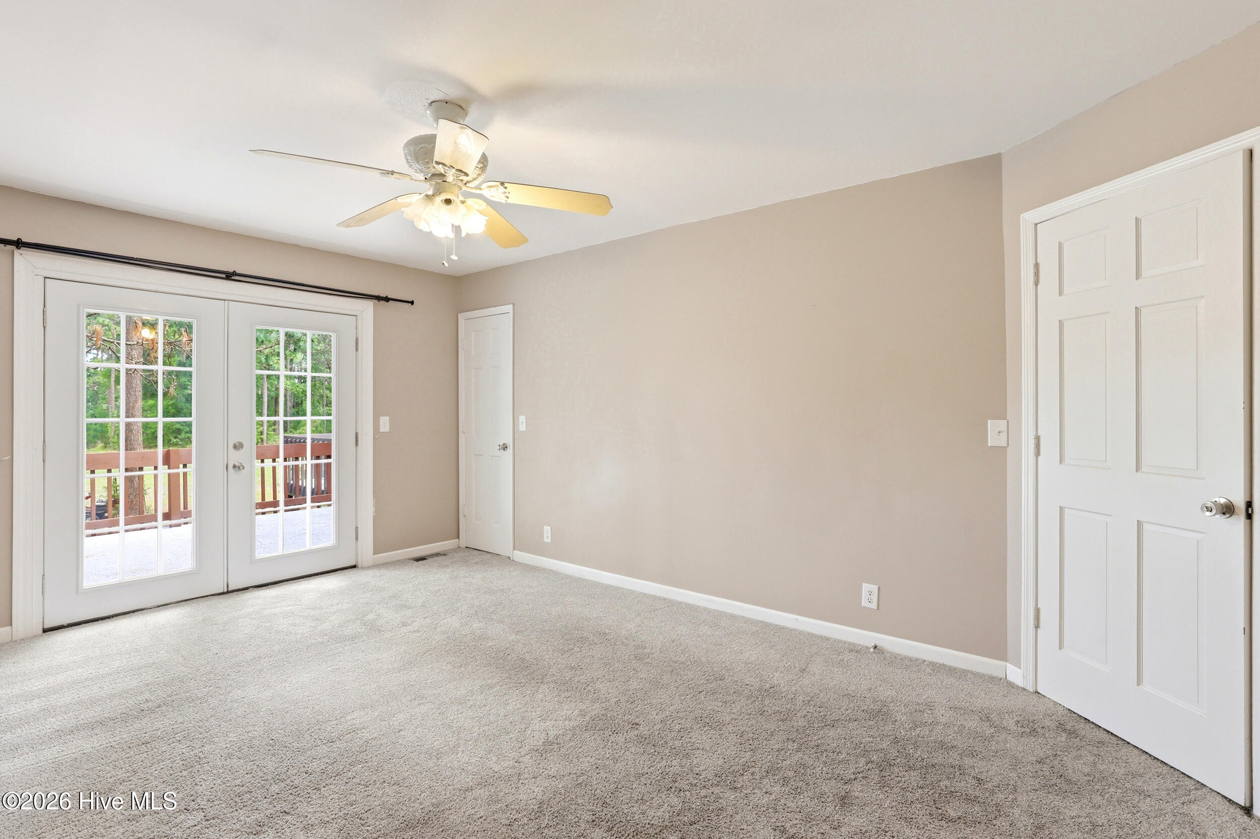 102 Country Club Villa Drive Property Photo 15
