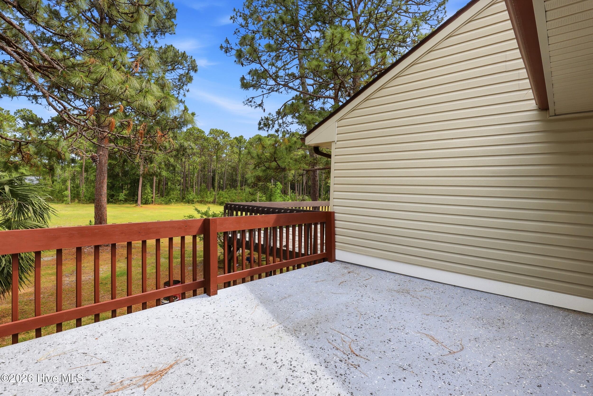 102 Country Club Villa Drive Property Photo 17