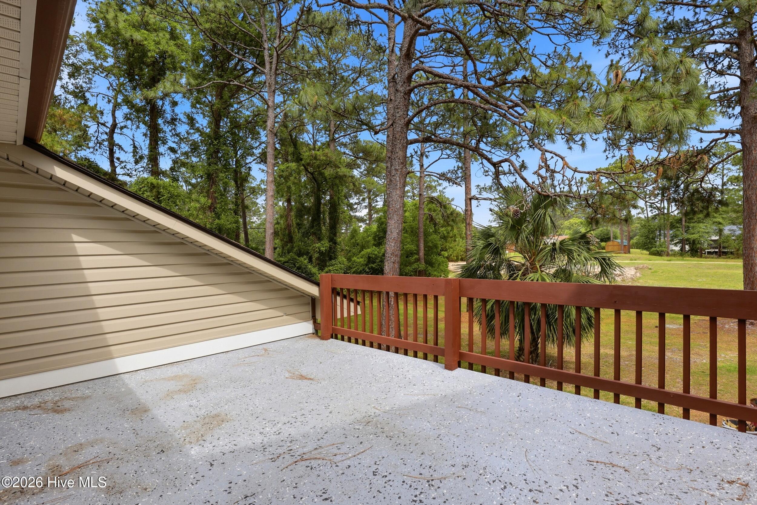 102 Country Club Villa Drive Property Photo 18