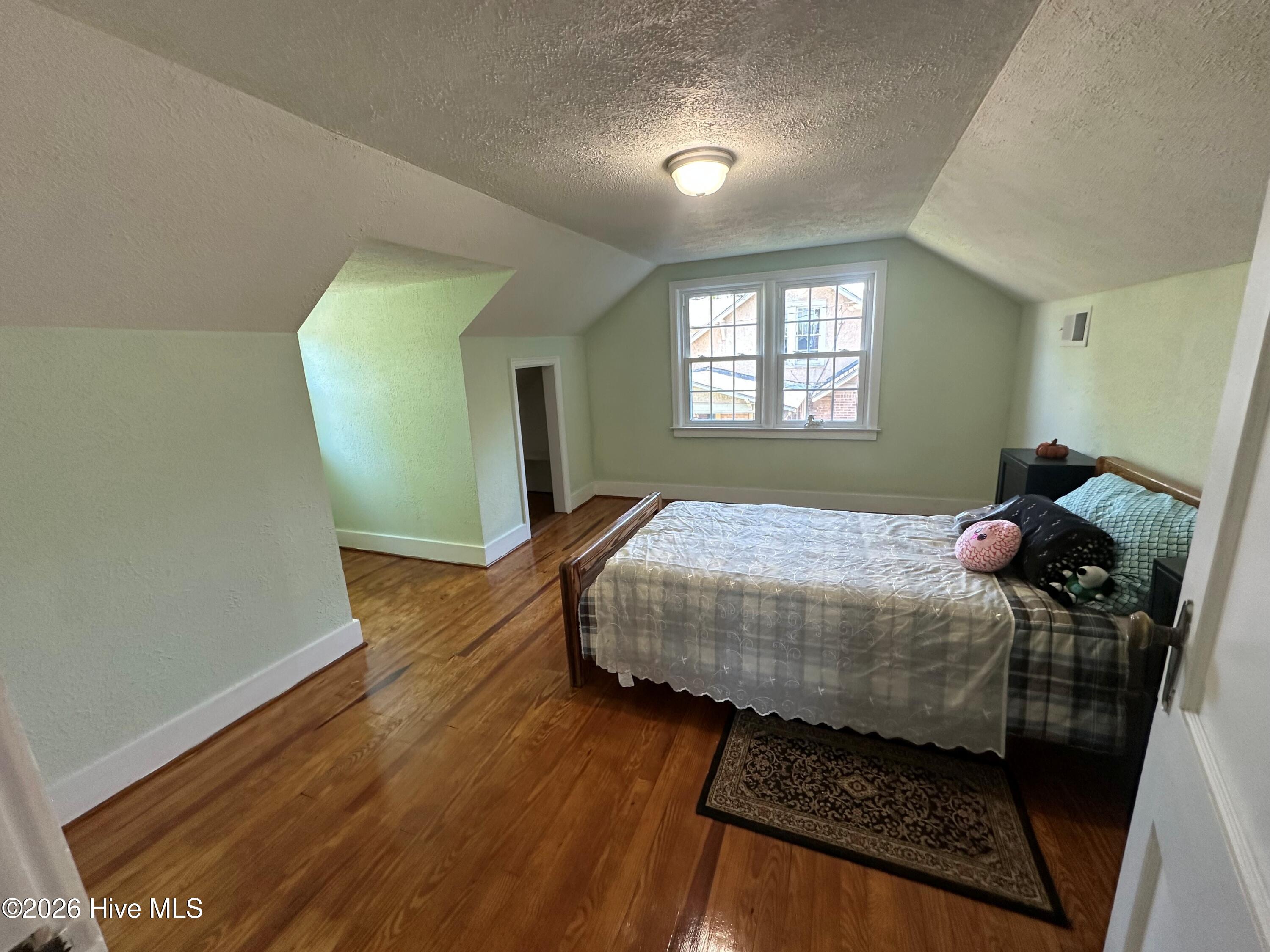 904 N Academy Street Property Photo 27