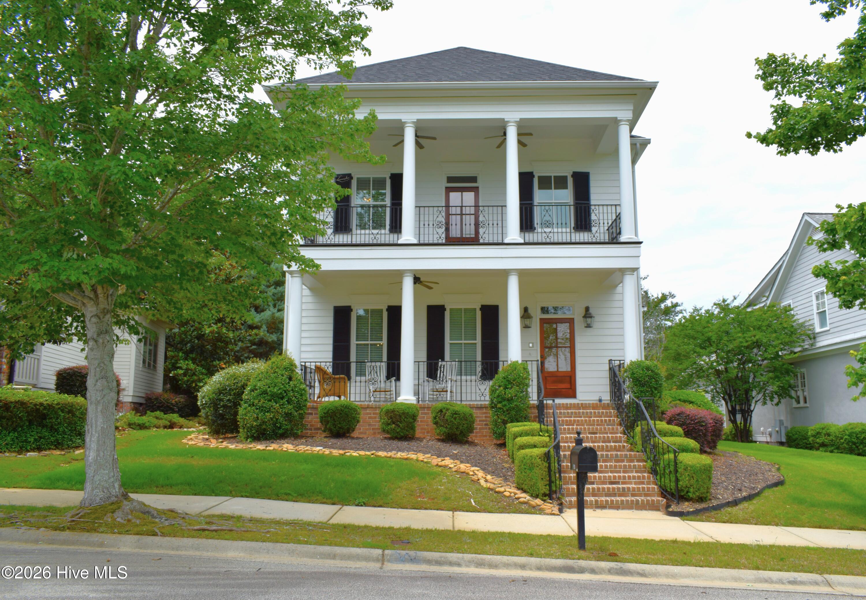 908 Big Oak Circle Property Photo 3
