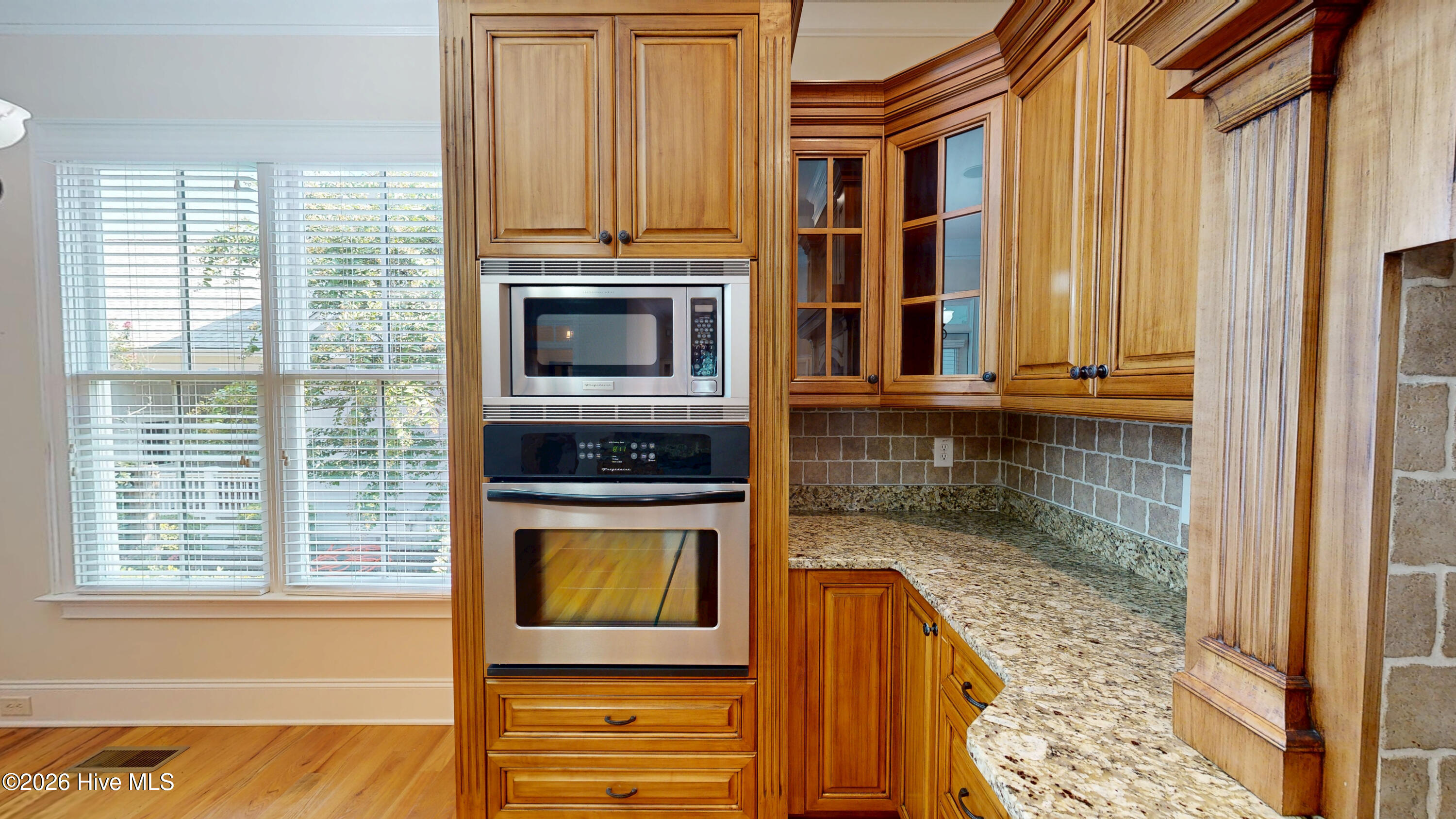 908 Big Oak Circle Property Photo 33
