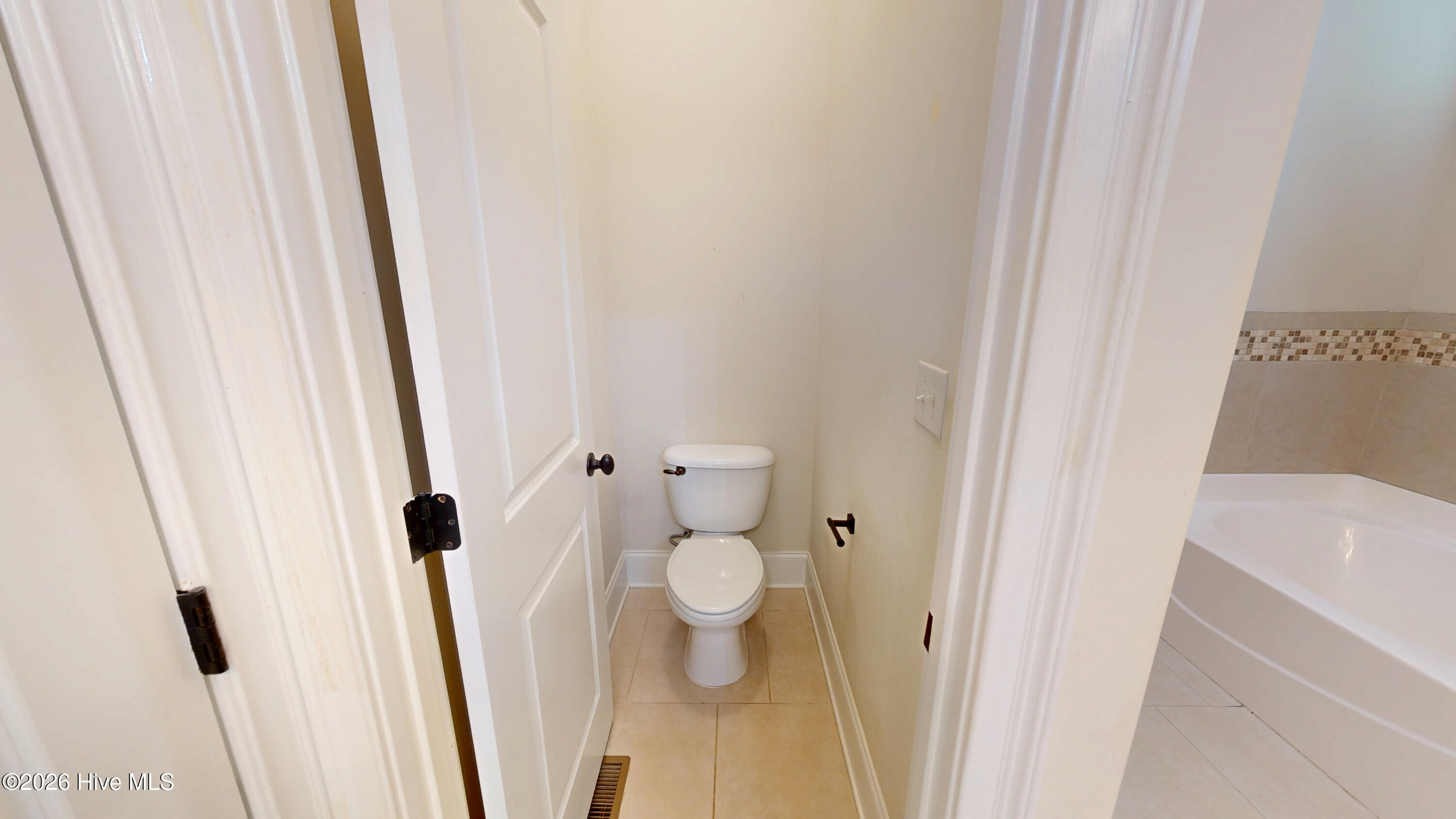 908 Big Oak Circle Property Photo 49