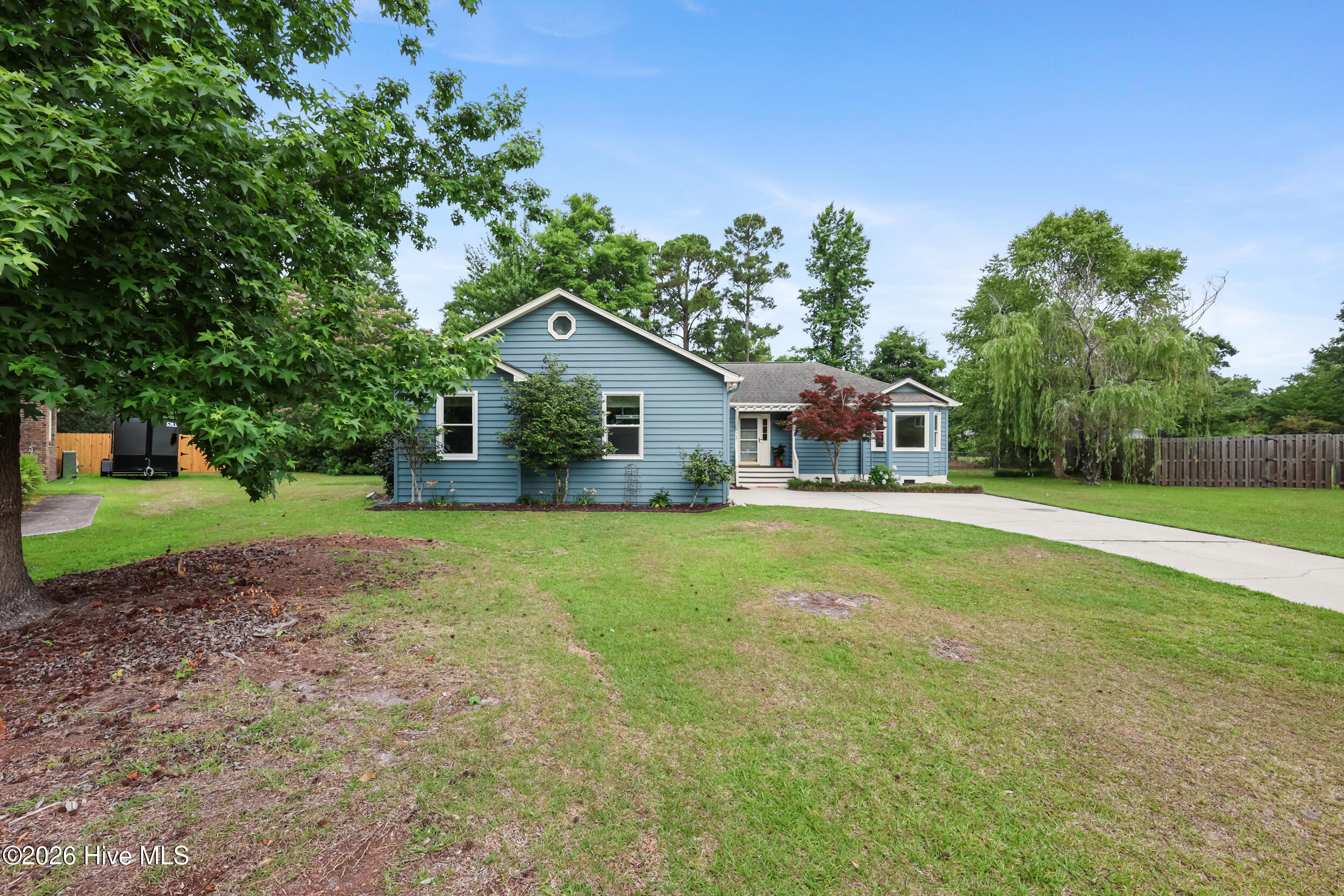 717 Grey Squirrel Drive Property Photo 5