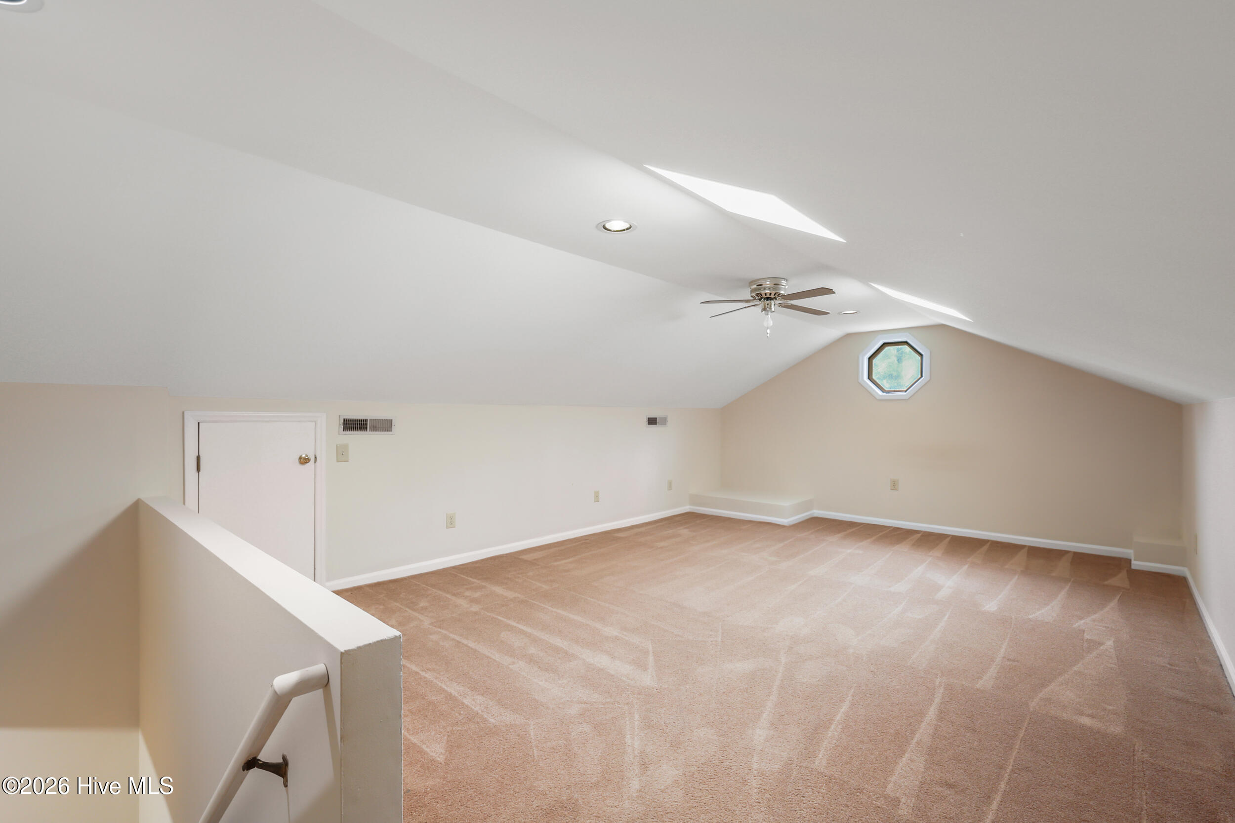 717 Grey Squirrel Drive Property Photo 26