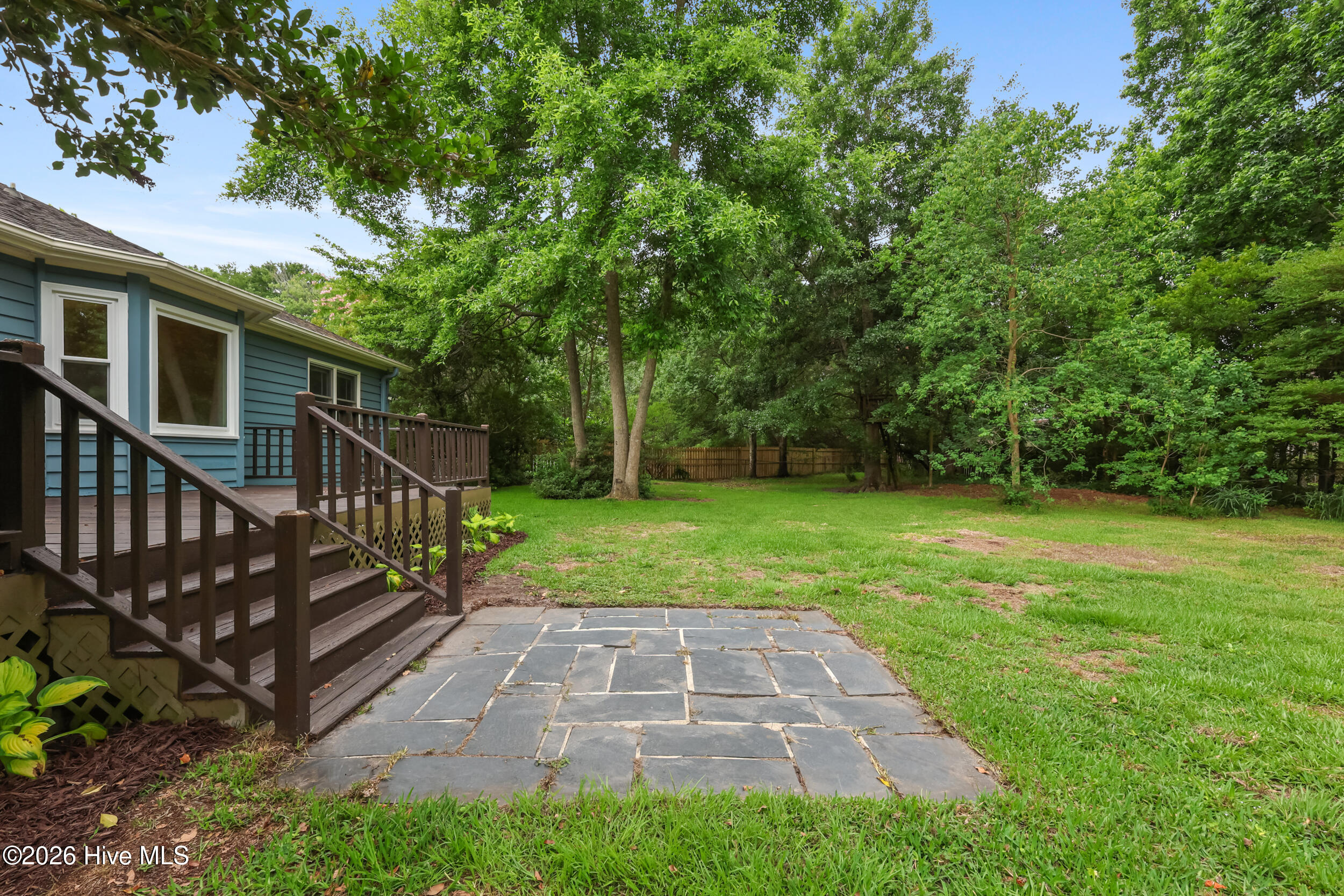 717 Grey Squirrel Drive Property Photo 28