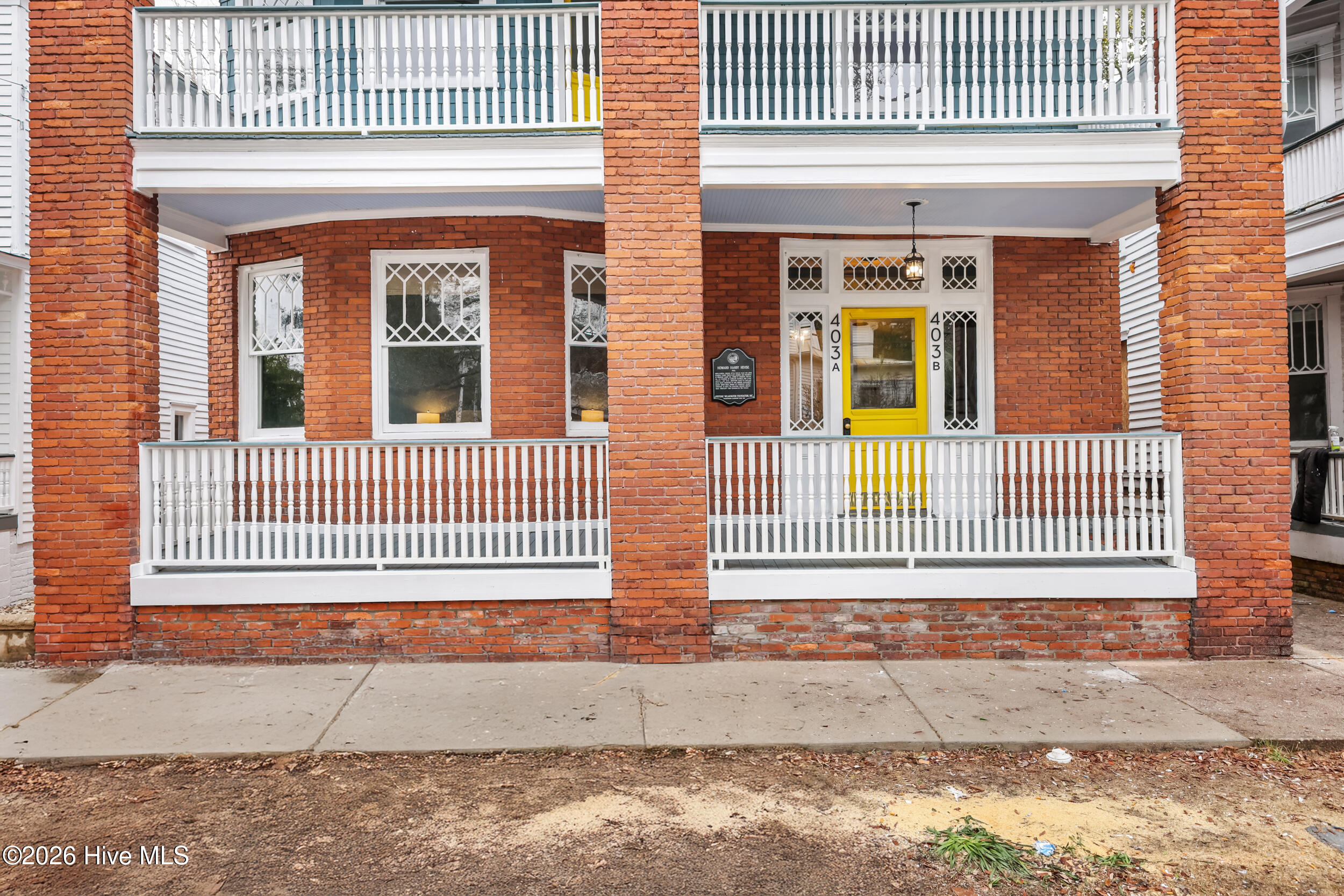 403 Dock Street Property Photo 6