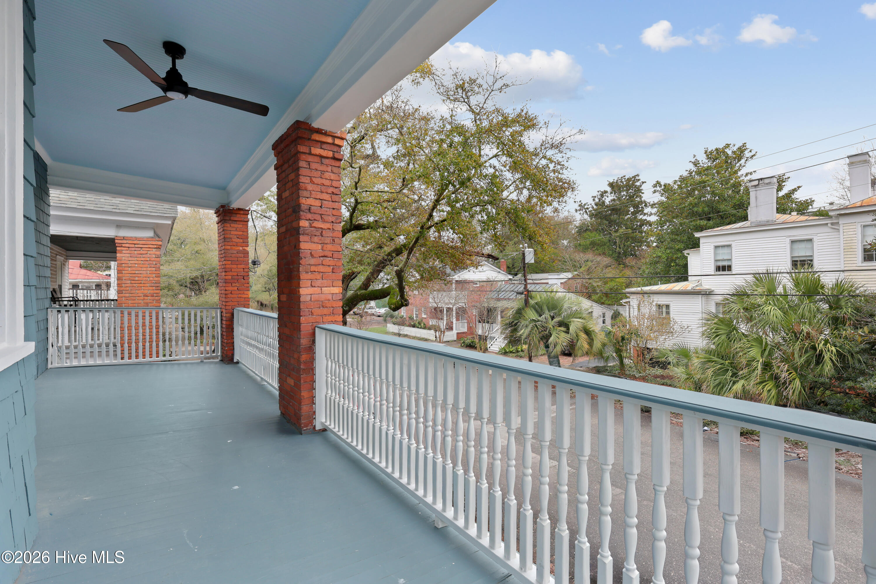 403 Dock Street Property Photo 38