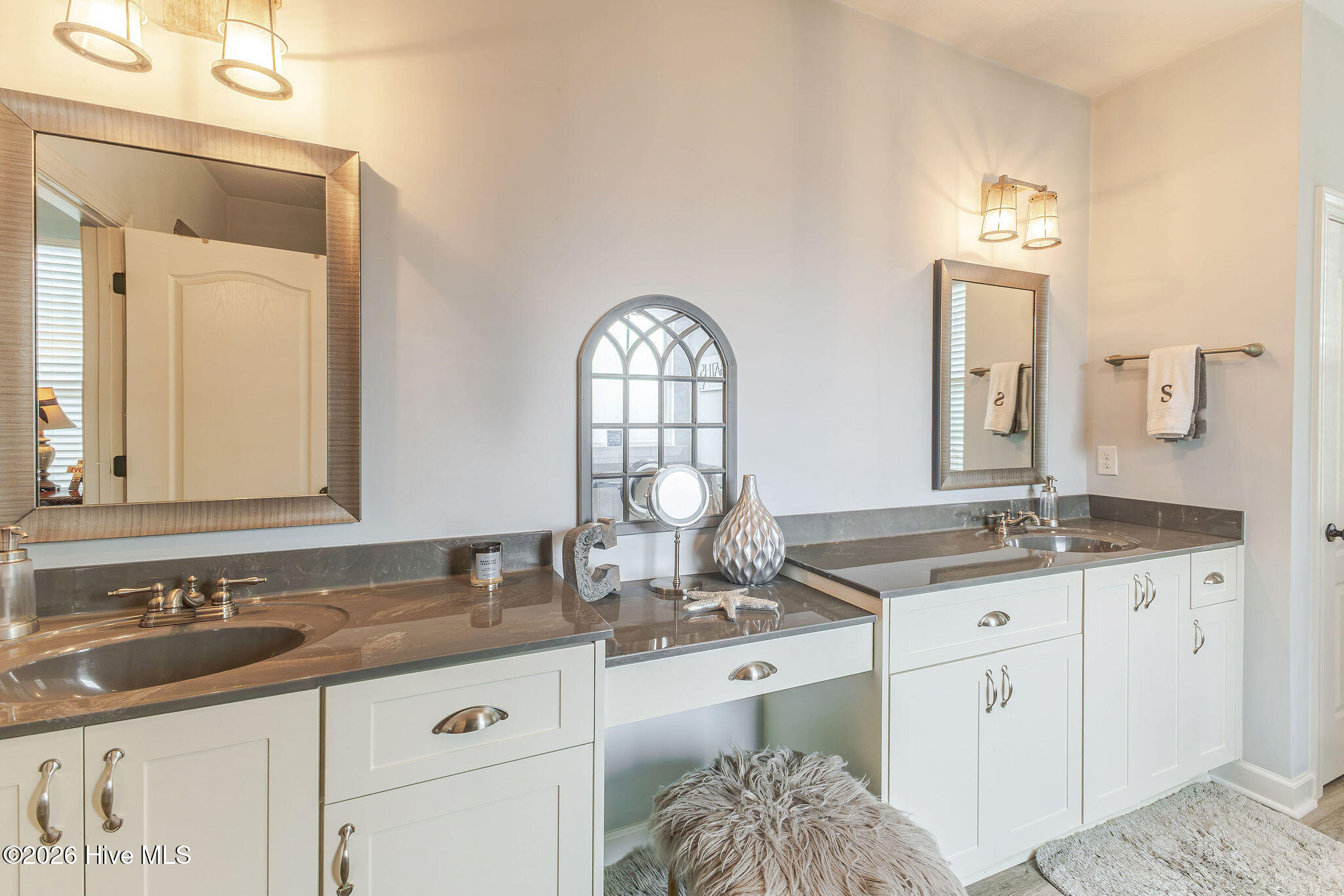 366 Bridle Path Road Property Photo 23
