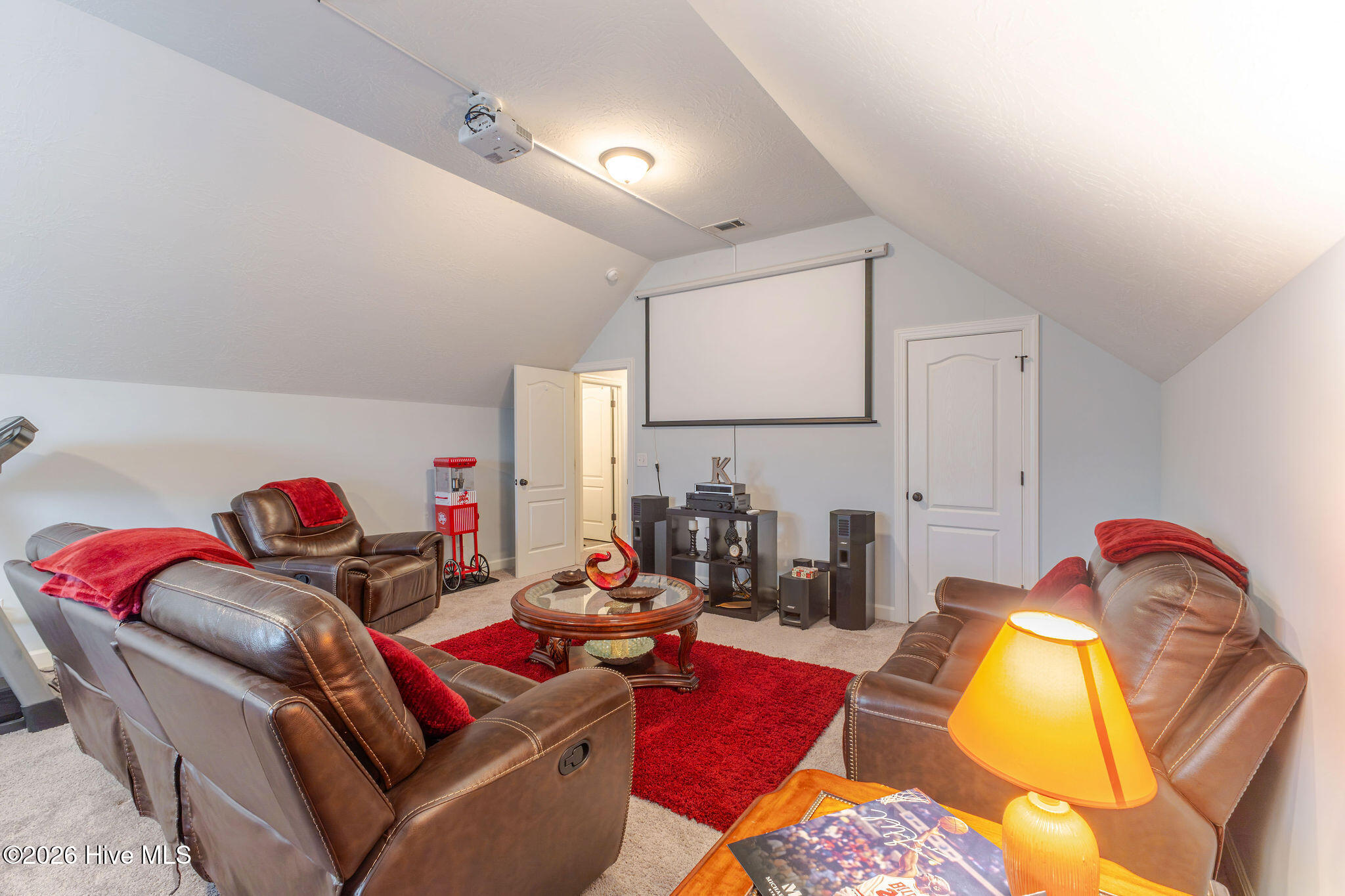 366 Bridle Path Road Property Photo 34