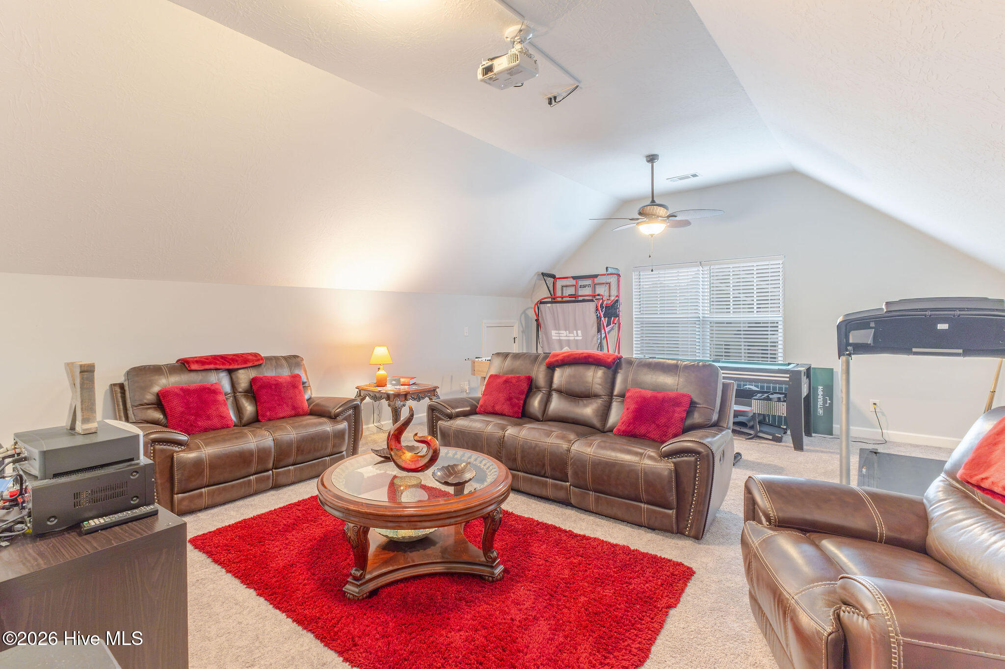 366 Bridle Path Road Property Photo 36