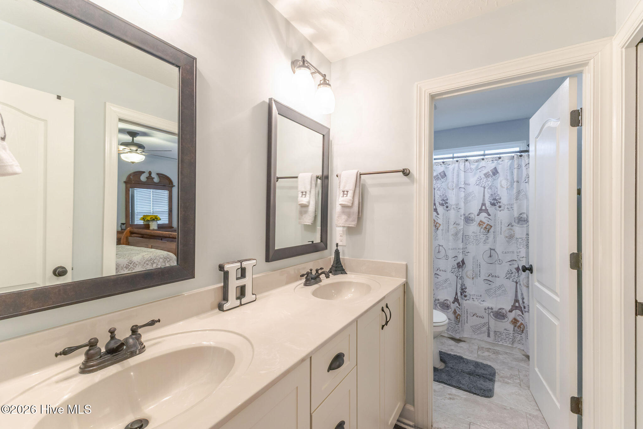 366 Bridle Path Road Property Photo 40
