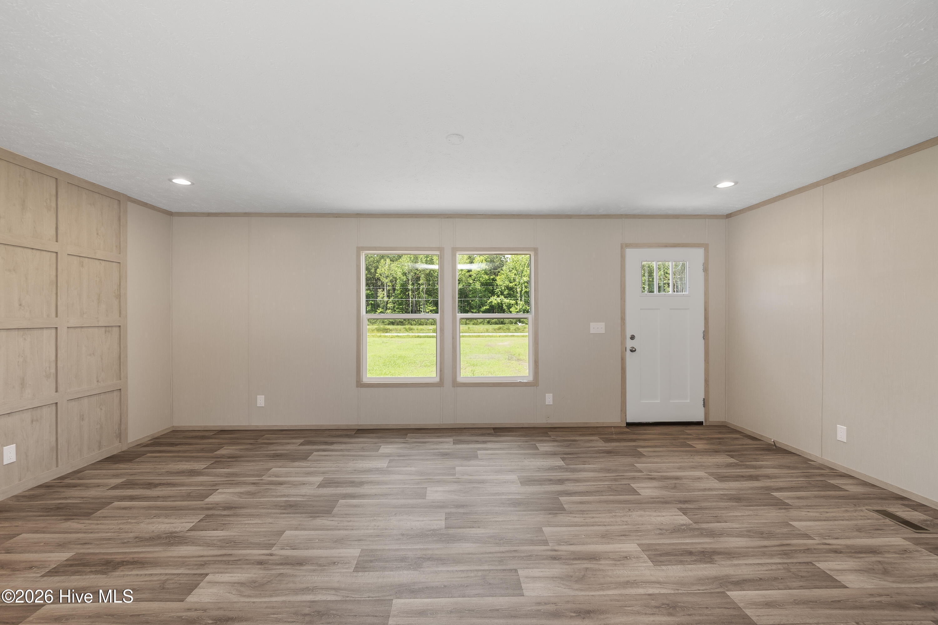 688 Deep Creek Road Property Photo 3