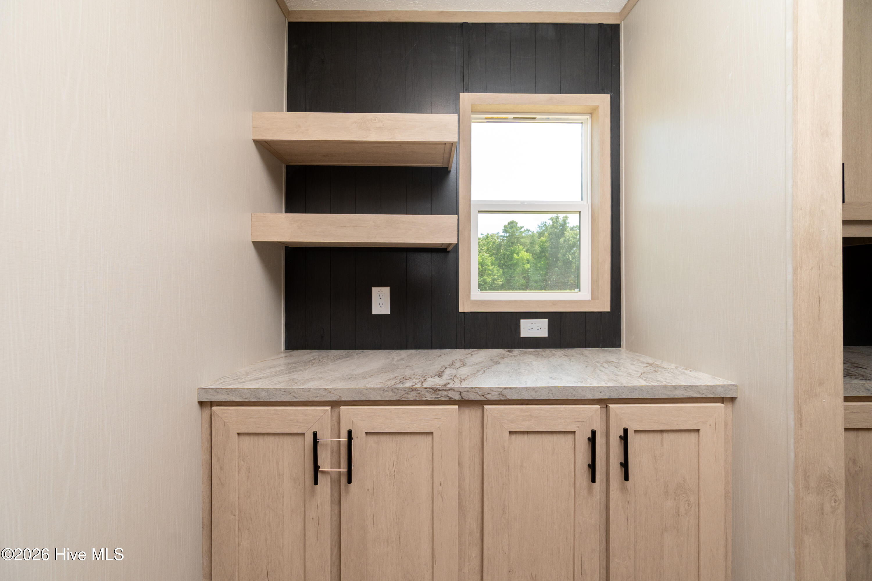 688 Deep Creek Road Property Photo 10